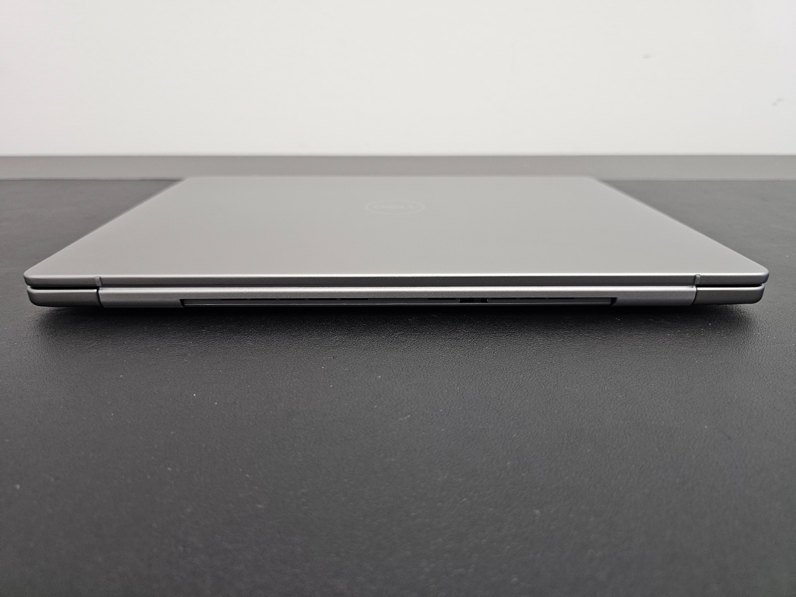 Dell Latitude 7455 Snapdragon X1P-64 QHD+ Touch 16GB 512GB W11P Arabic/Eng KB
