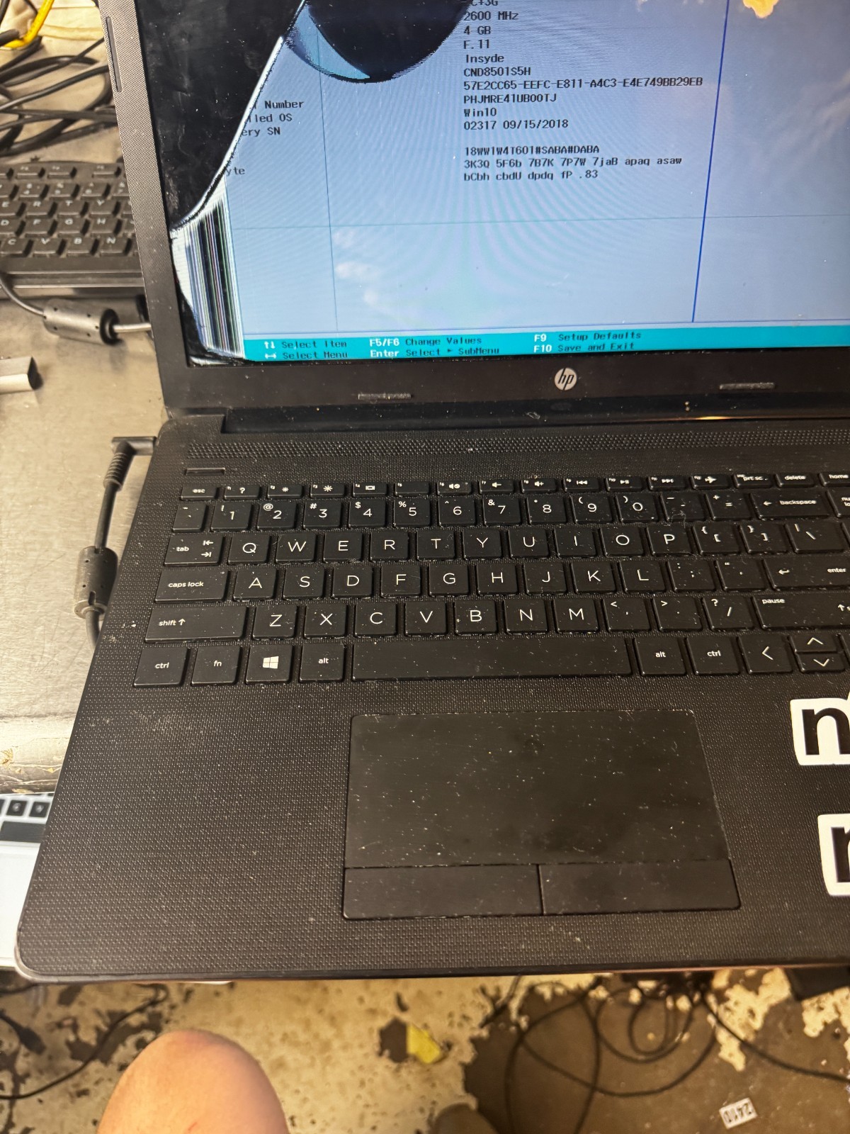 HP DB0011DX AMD A6-9225 Radeon R4 4GB RAM Laptop For Parts/Repair #6260