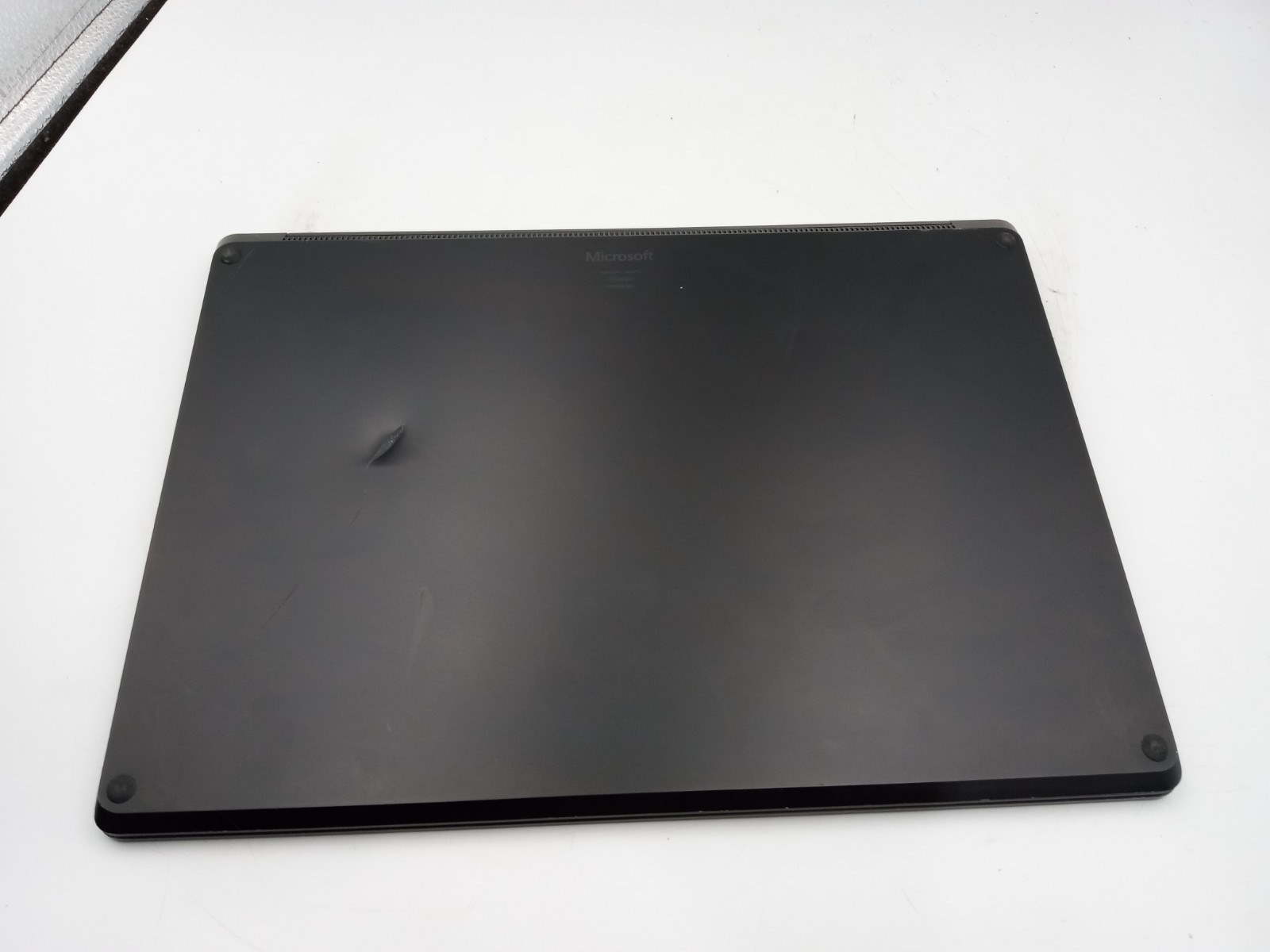 Microsoft Surface Laptop 4 1979 15″ Intel i7-1185G7 16GB 256GB W11 – READ -RR