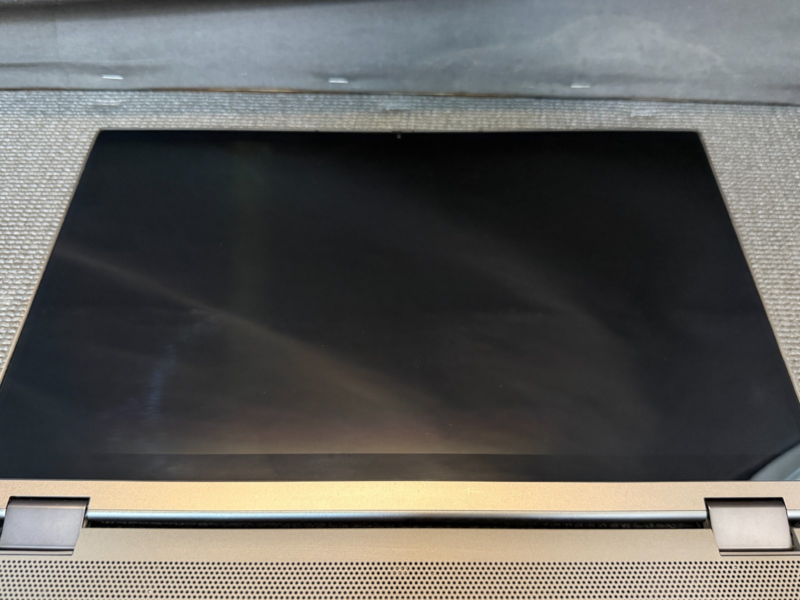 Lenovo IdeaPad Flex 5 15IIL05 15.6″ Intel i7-1065G7 1.30GHz 16GB RAM 512GB M.2