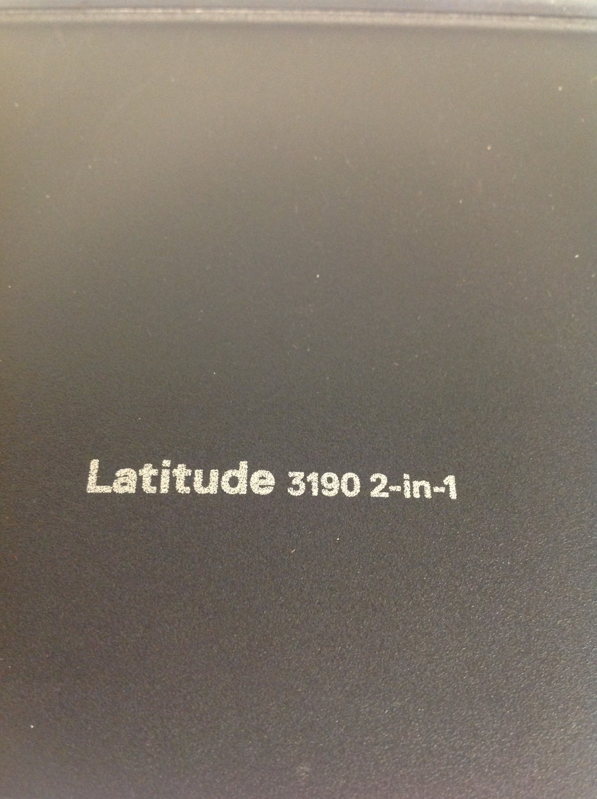Dell Latitude 3190 2-In-1 Pentium Silver N5000 1.10GHz 11.6″ Laptop w/128 M2,4GB