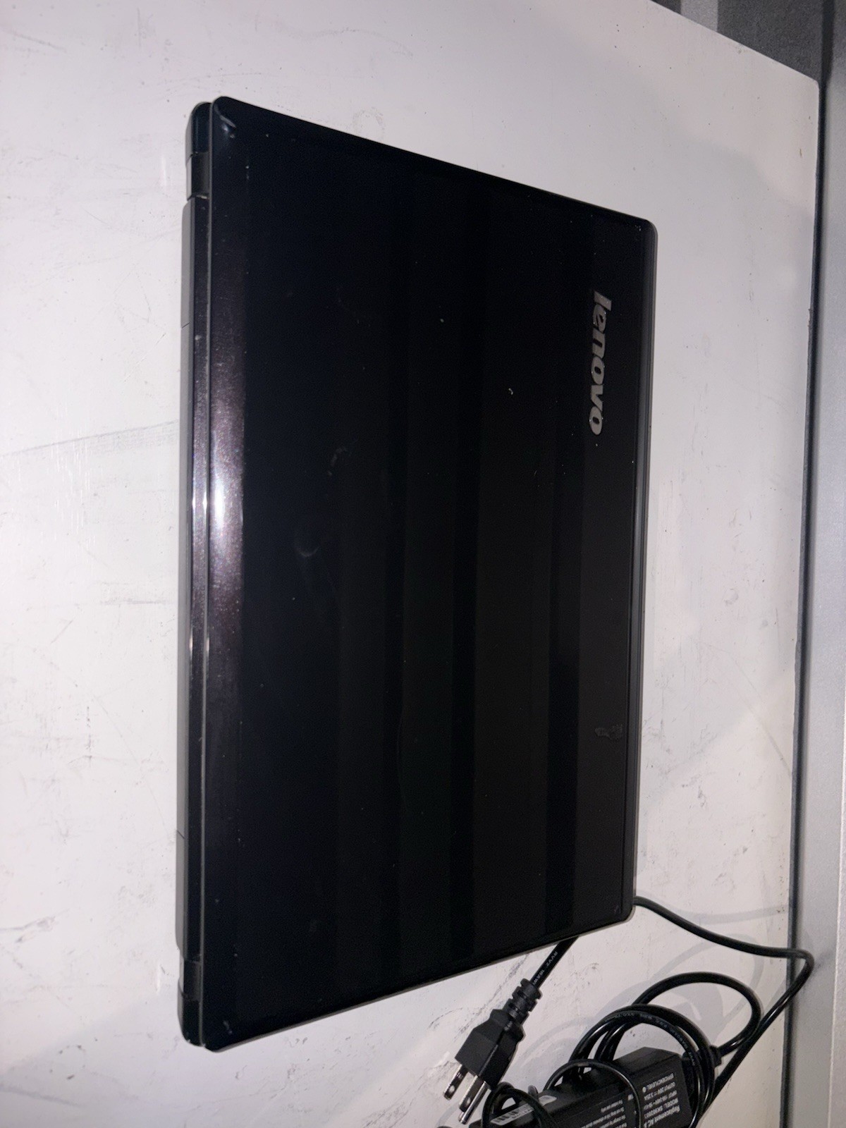 Lenovo G580 20150 i5-3210M 8GB 960GB HDD Intel Integrated W/ Charger (READ DESC)