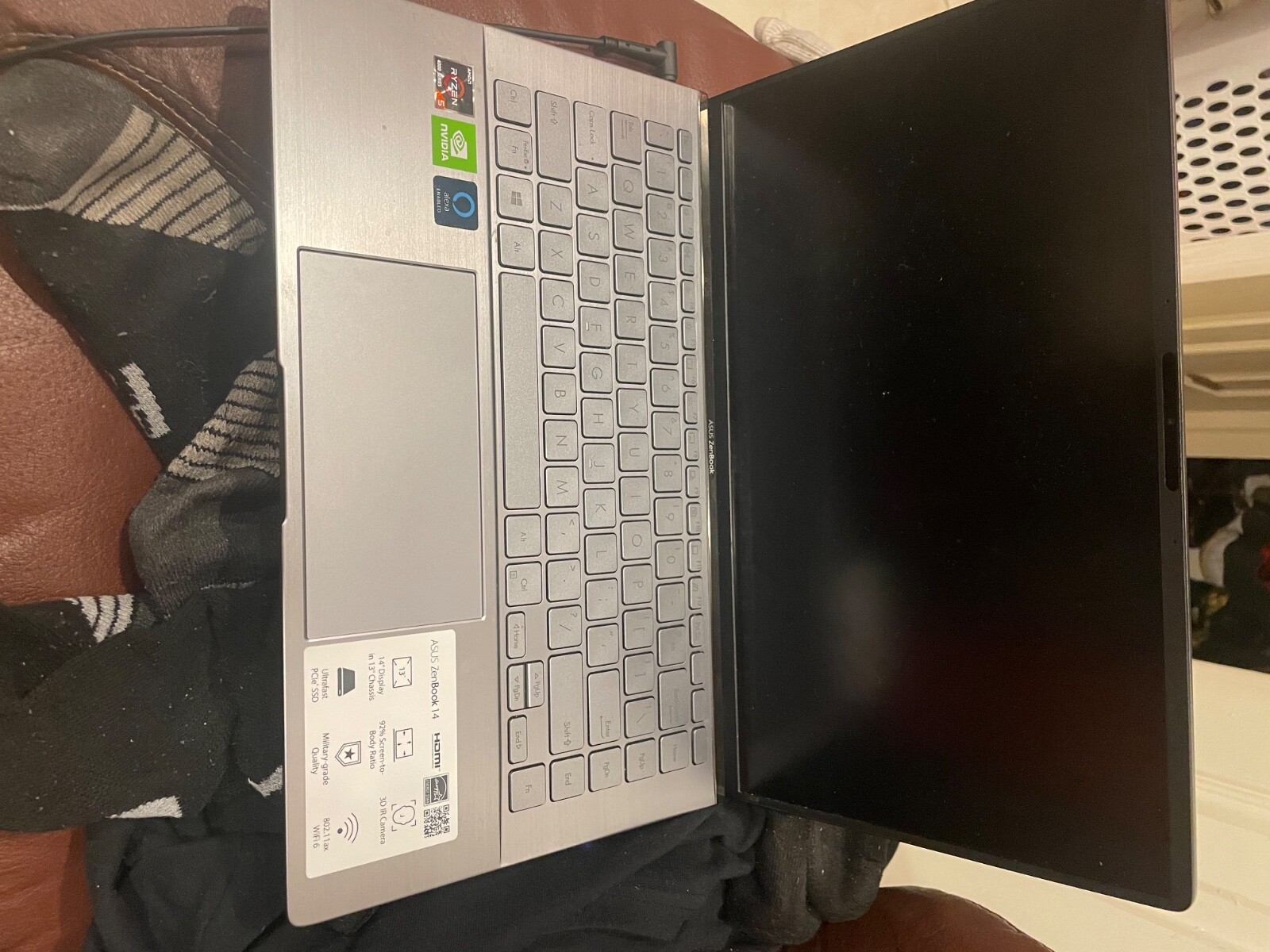 asus zenbook 14