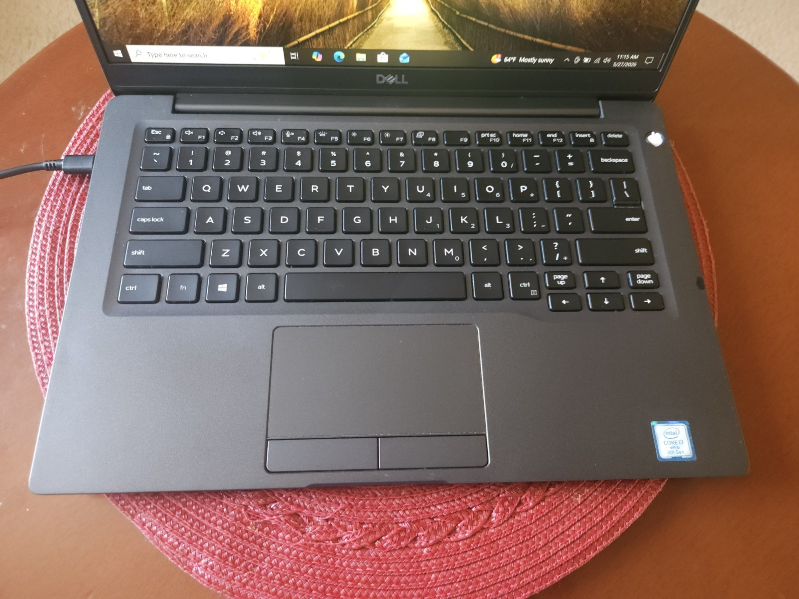 Dell Latitude Laptop 7400 i7 16gb Ram 256gb SSD NVMe Drive 14″ Screen Windows…
