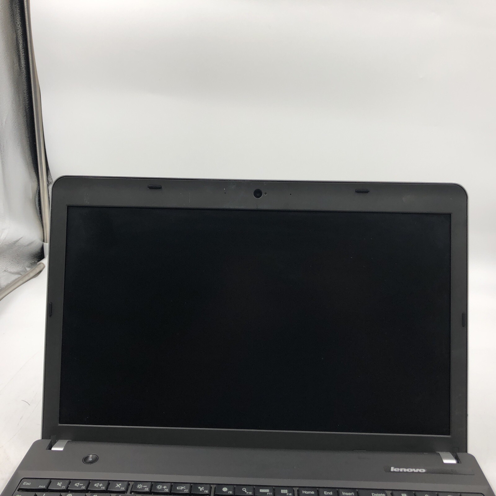 Lenovo ThinkCentre E540 Laptop Unknown CPU/HDD/OS 4GB No Battery (PARTS)