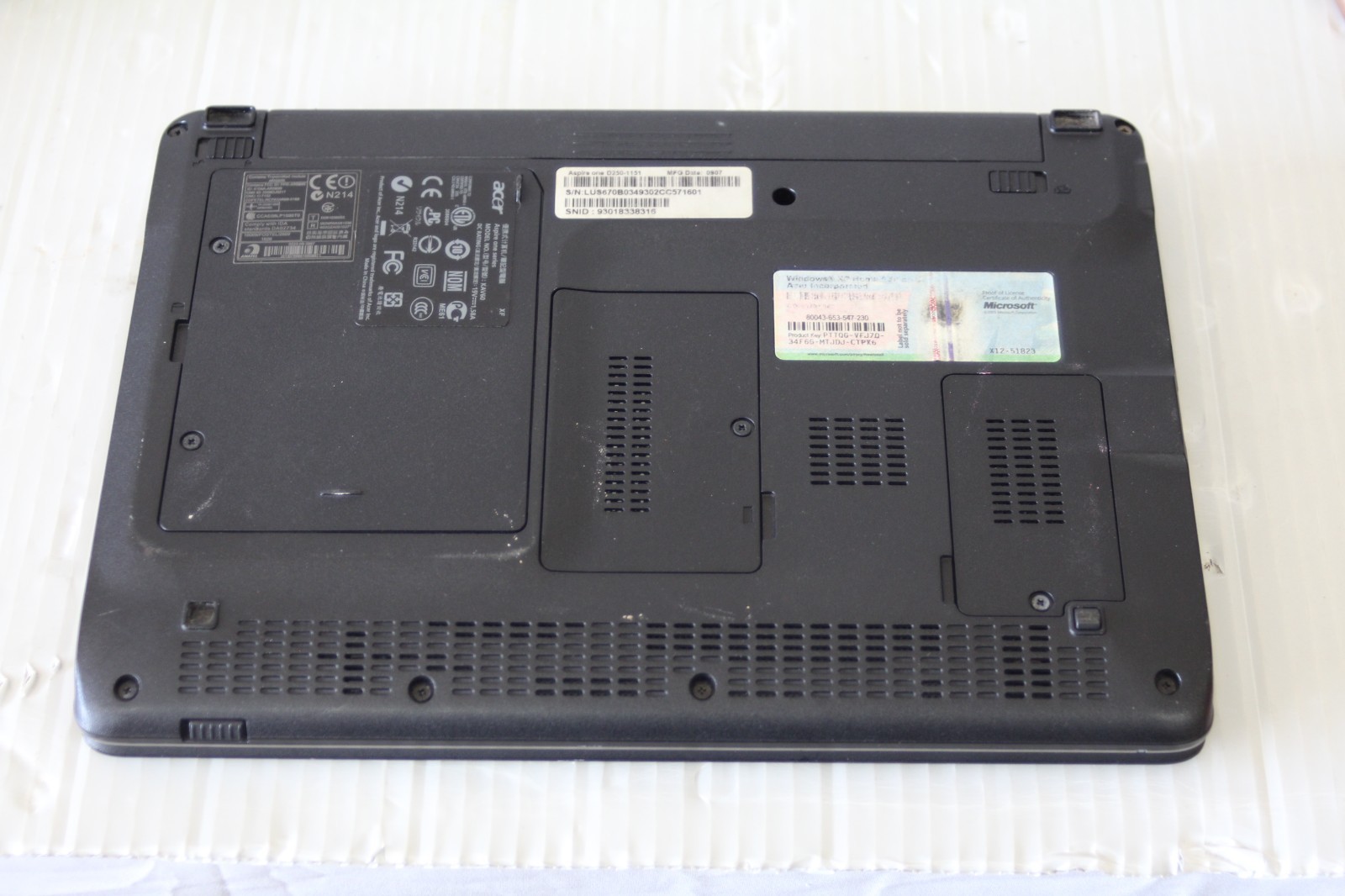 Acer Aspire One D257 Netbook 10.1″ Works