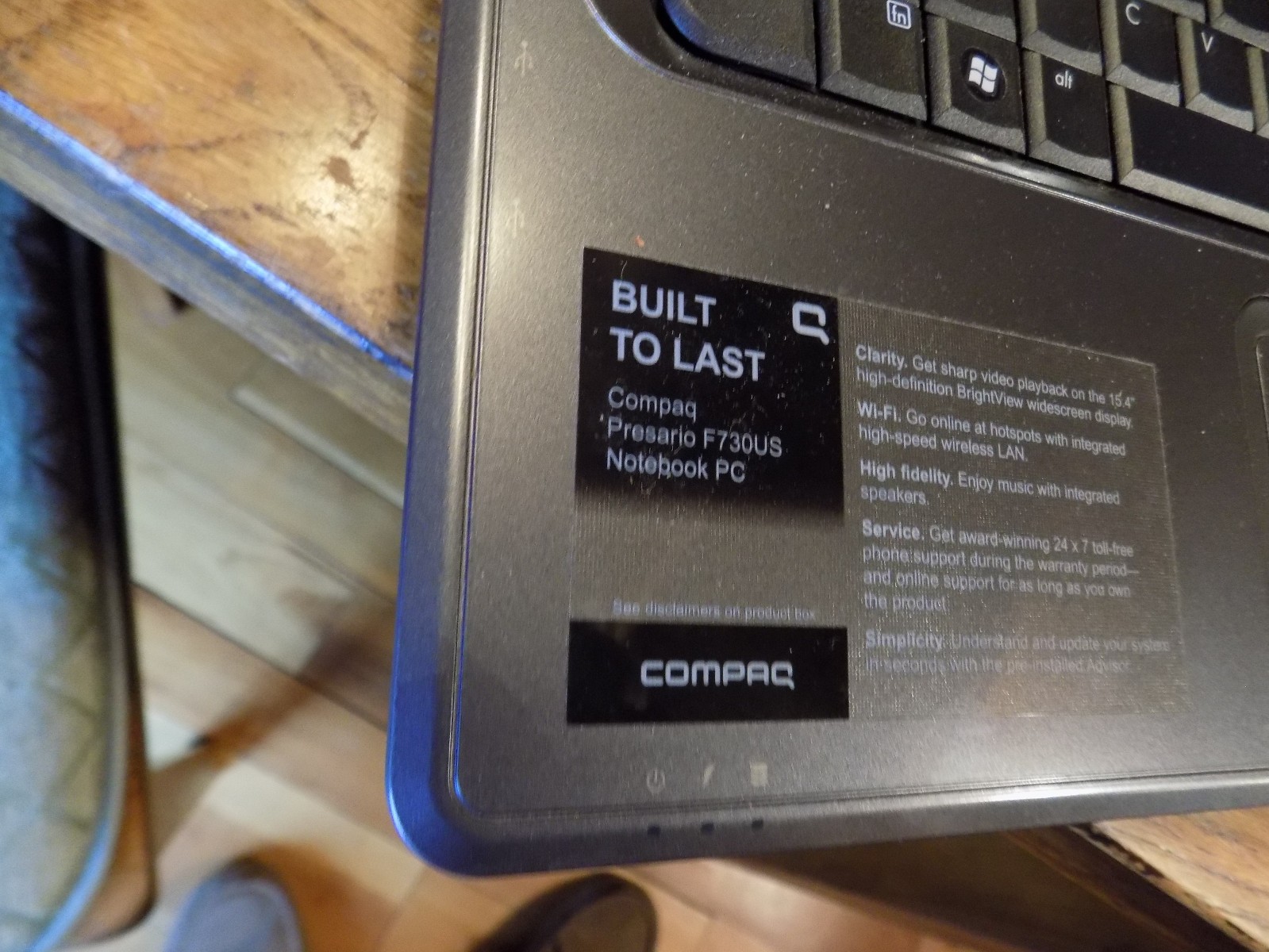 Compaq Notebook PC Presario F700 AMD 64 Athlon X2 – Parts or Repair Only