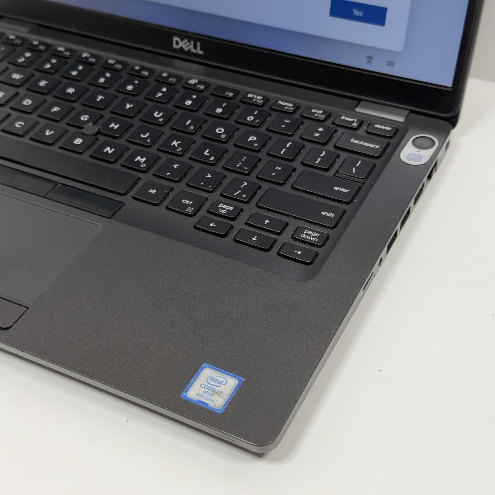 Dell Latitude 5400 14”FHD Intel Core i7-8665U 1.9GHz 16GB SSD 512GB *READ*