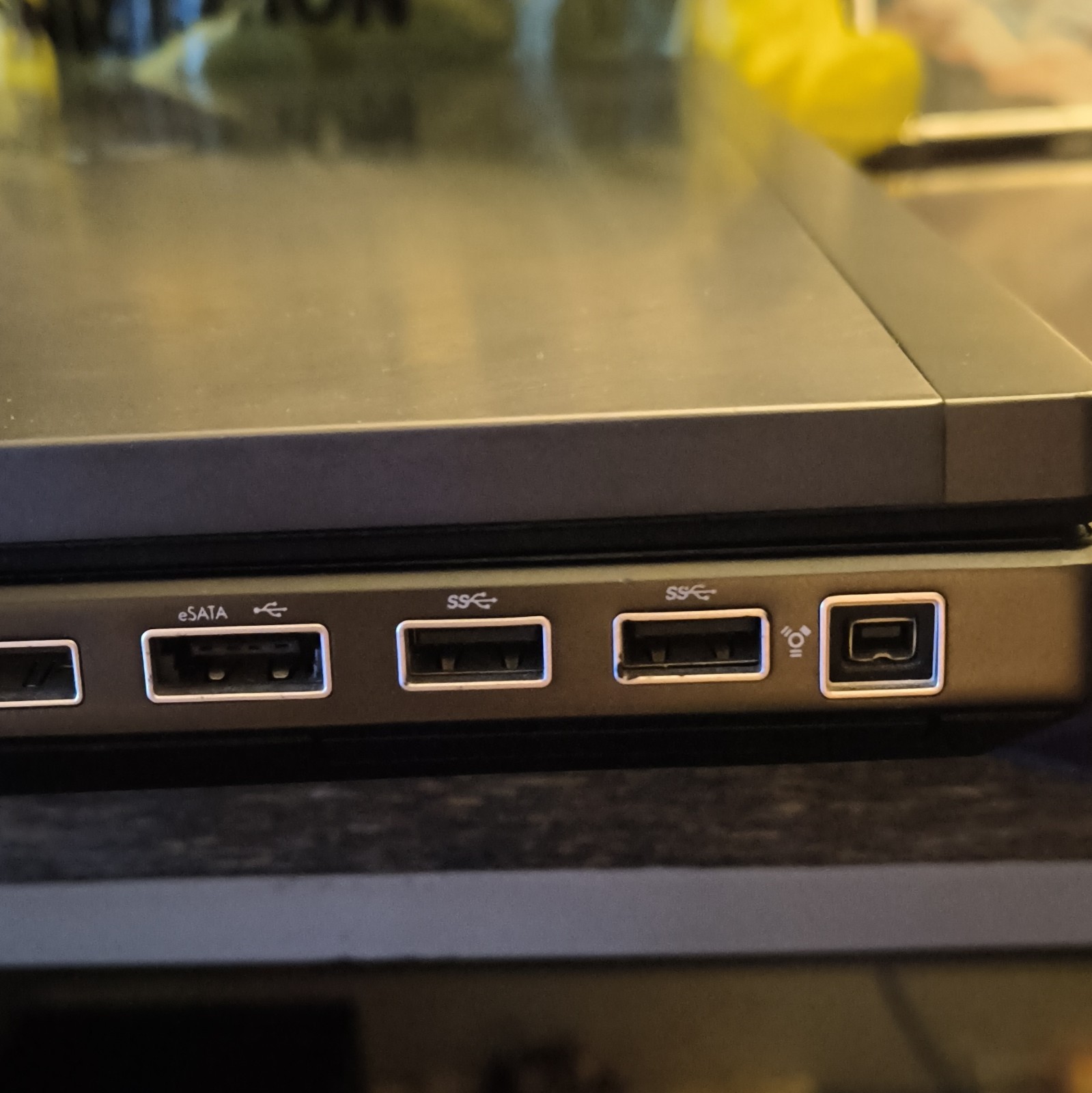 HP EliteBook 8770w Workstation Laptop 17.3in Core i7 Win 10 new battery Charger