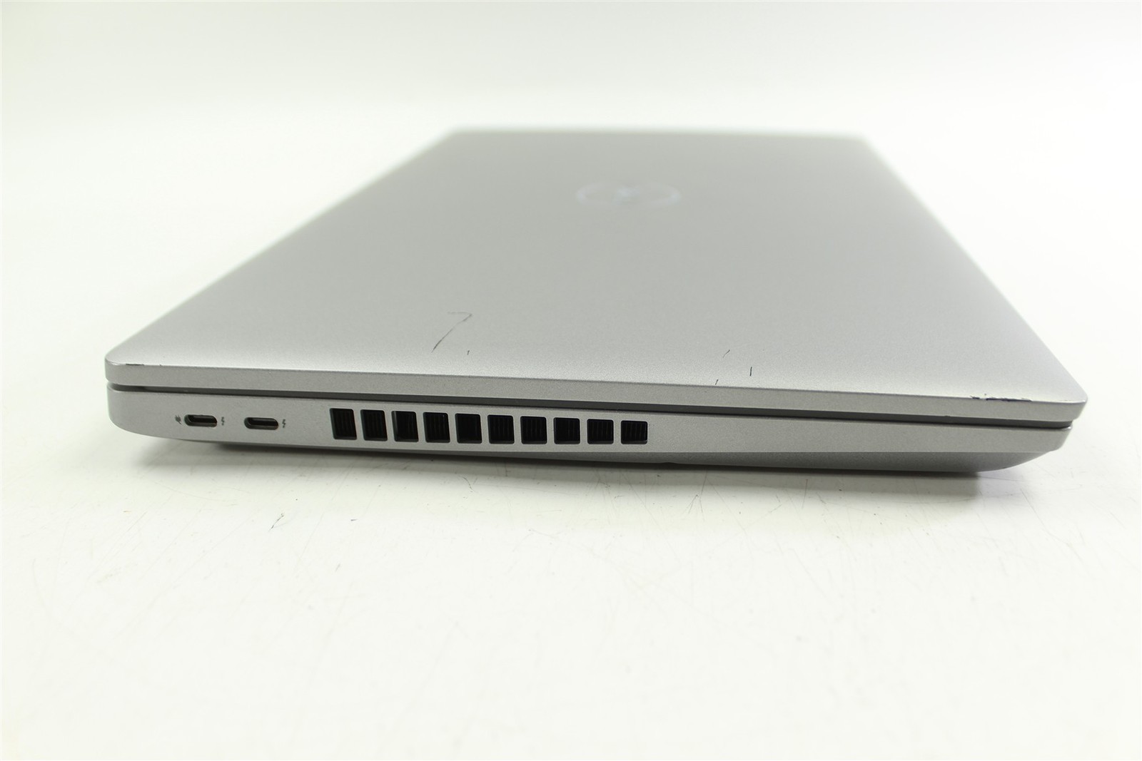 Dell Latitude 5531 15.6″ FHD i5-12500H 2.5GHz 256GB SSD 16GB RAM W11P