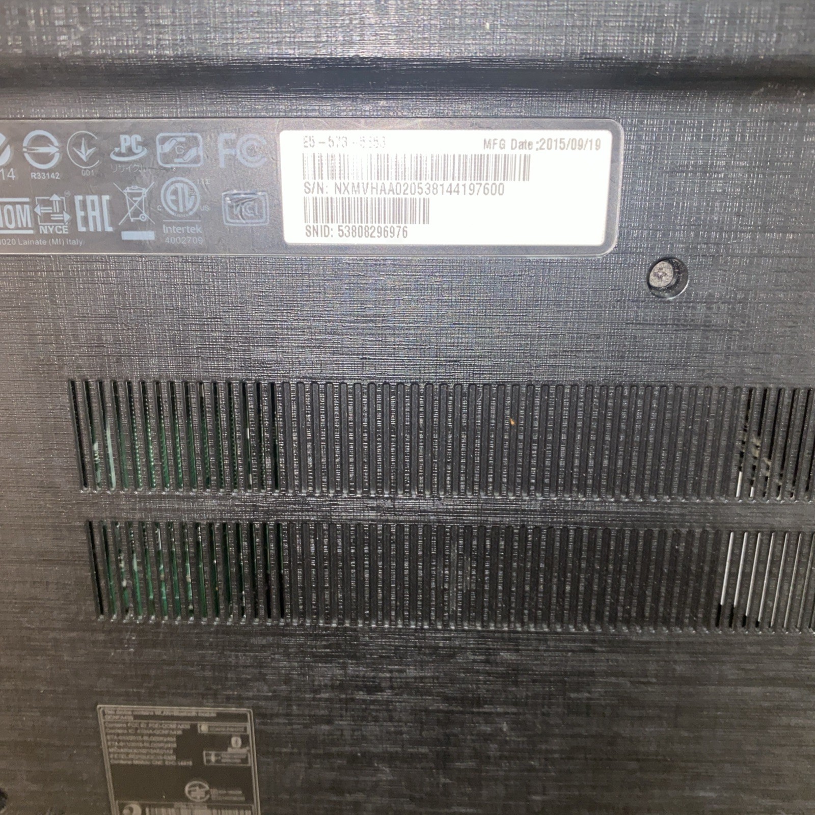 Acer Aspire E5-573-5653 N15Q1 Intel i5 8GB Ram, 500GB HDD, Windows 10