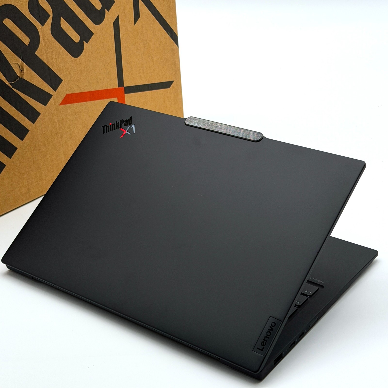 OPEN BOX Lenovo ThinkPad X1 Carbon 14 4.8 GHz Ultra 7 155U 32GB 1TB SSD – Touch
