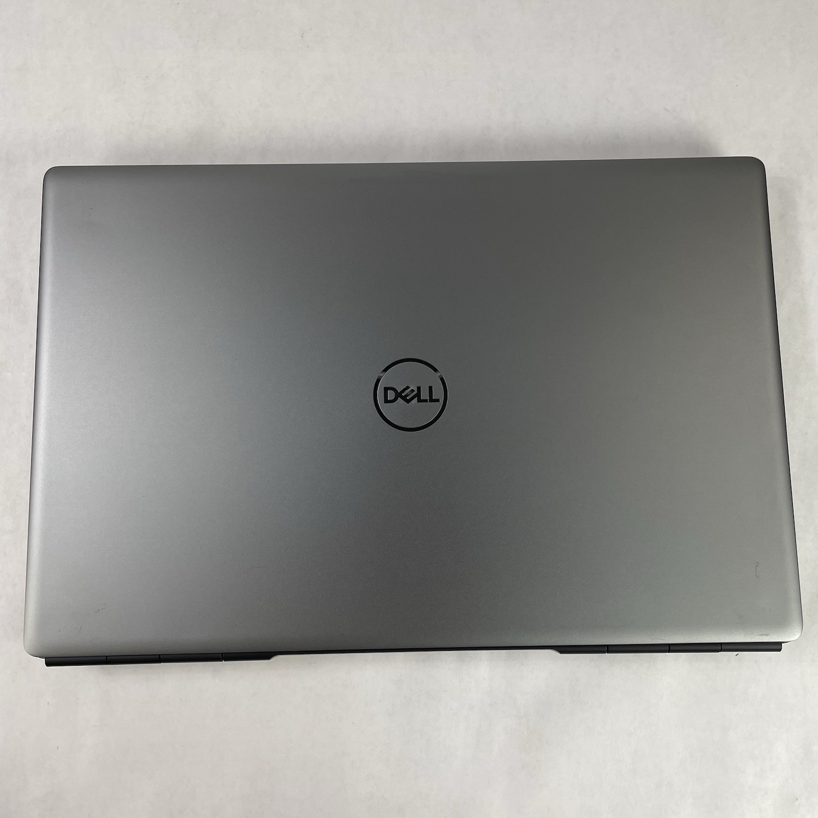 Dell Precision 7750 17.3″ i7-10850H 2.70 GHz 32 GB RAM RTX3000 No SSD No OS READ