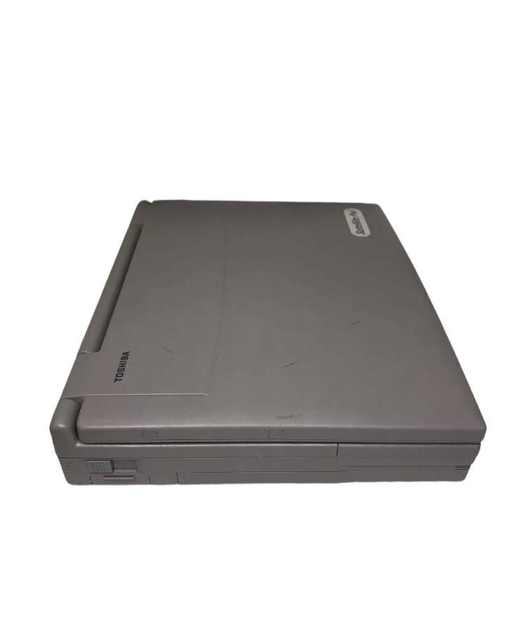 Toshiba Satellite Pro 440CDX Laptop Computer Notebook With Batterie And Hdrive