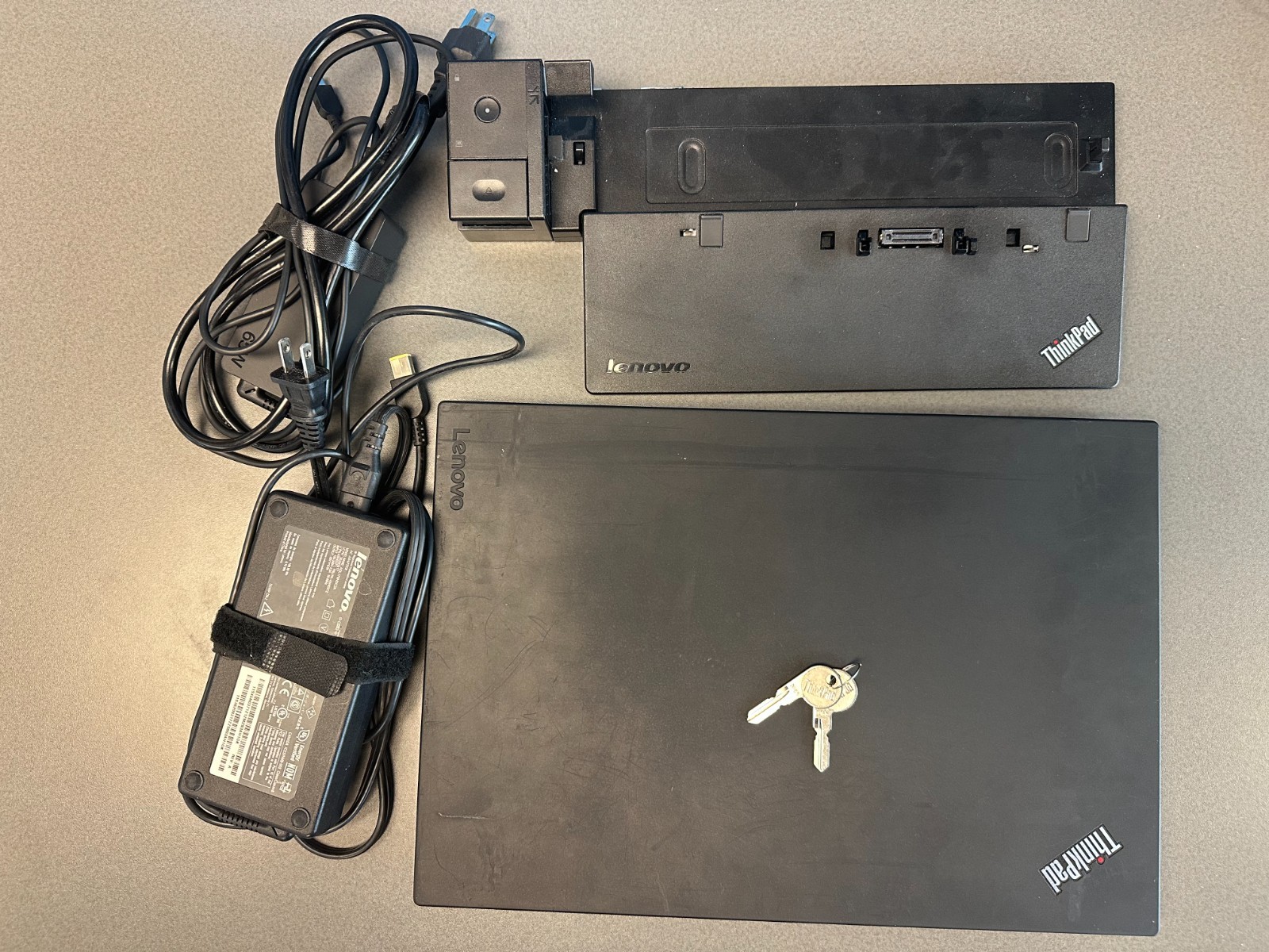 Lenovo ThinkPad P51s w/ Dock #5