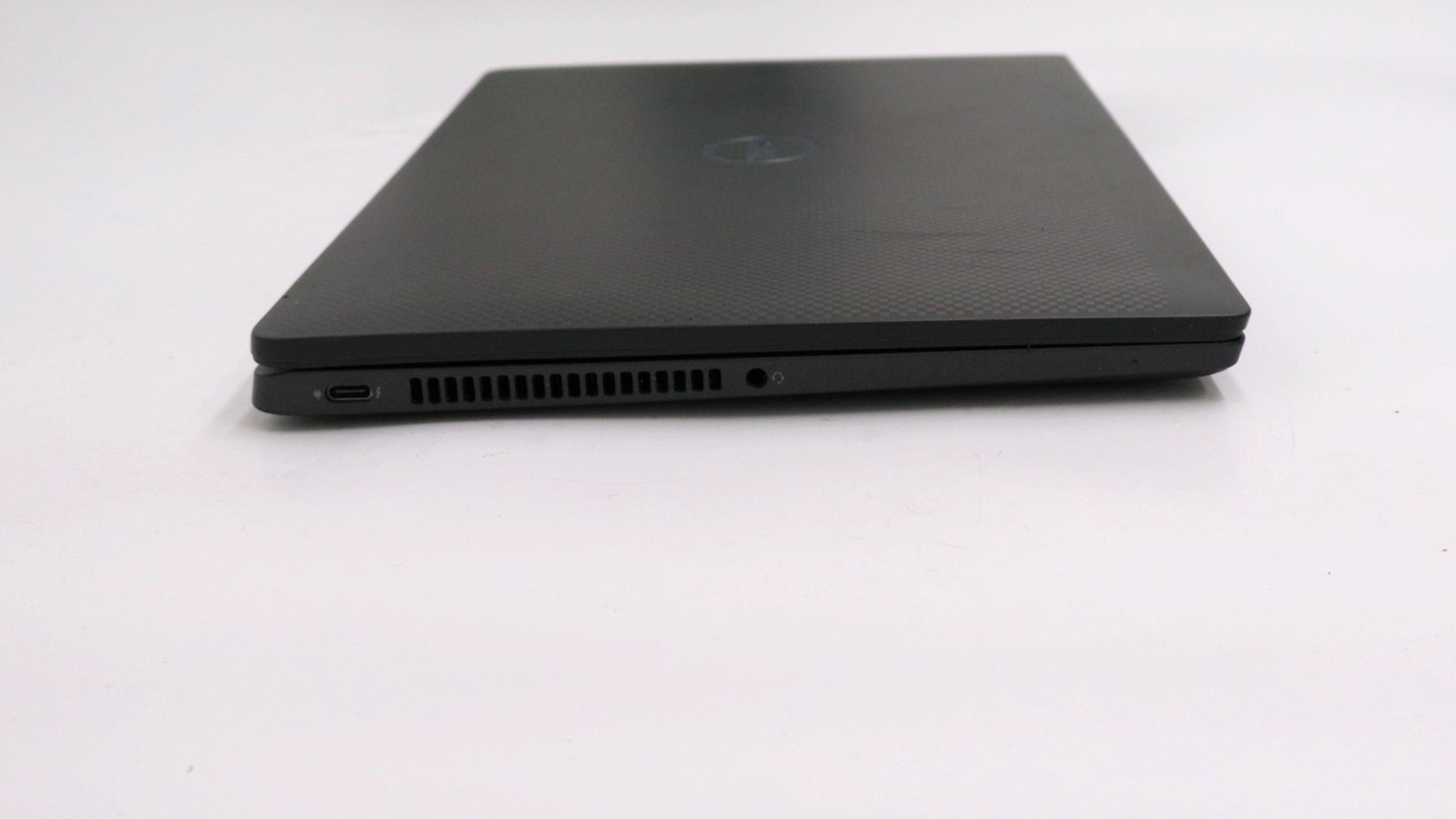 Dell Latitude 7330 13″ i7-1265u 16GB 256GB – Very Good