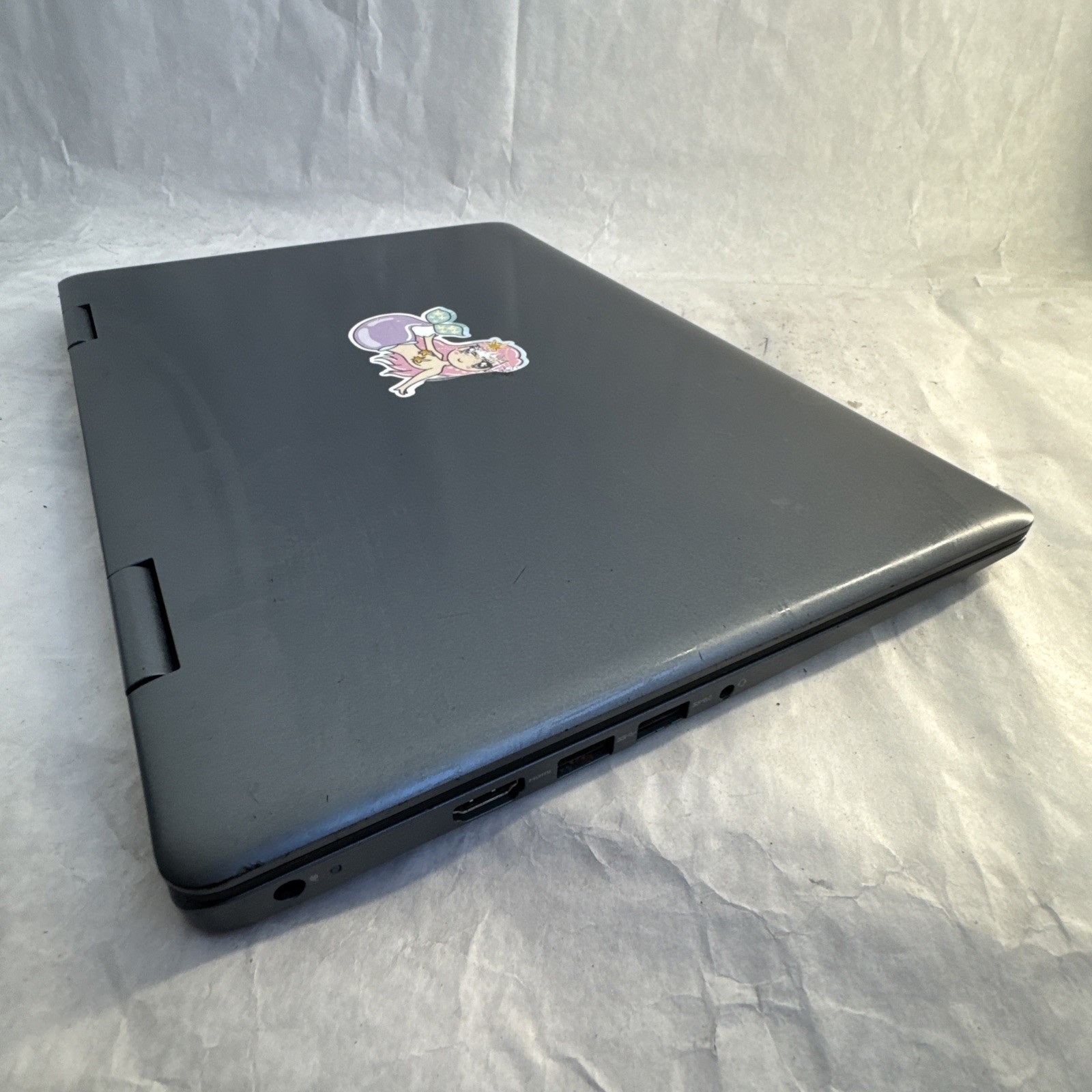 Dell Inspiron 5481 Touchscreen 14″ Intel Core i3-8145U @2.1GHz 8GB RAM 128GB SSD