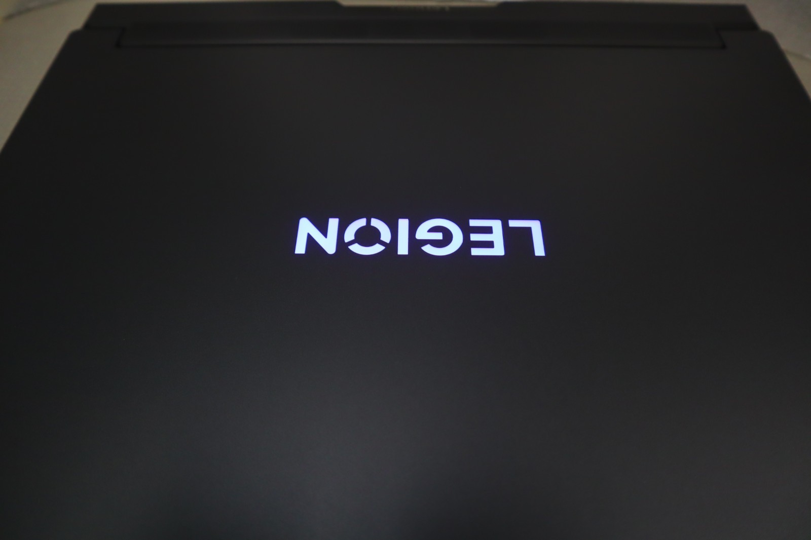 LENOVO LEGION PRO 7 RTX 5070Ti U9-275HX 64GB 8TB OLED WQXGA GAMING AI US ENGLISH