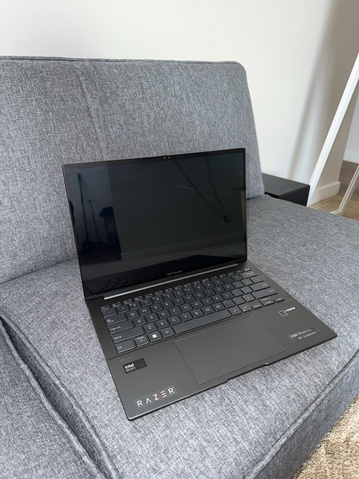 ASUS Zenbook 14 UX3405MA | Intel CoreUltra 7 155H | 16GB RAM | 1TB SSD | 14Touch