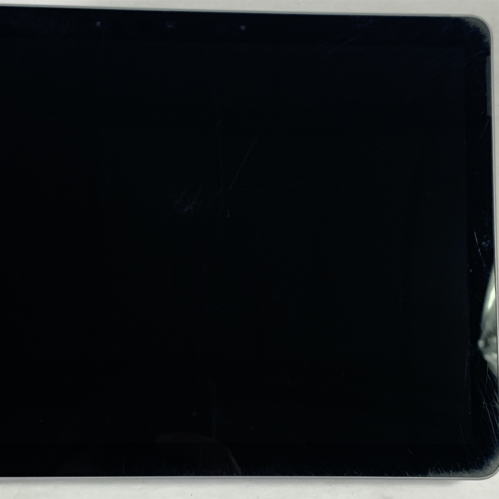 Microsoft Surface Go 3 10.5″ i3-10100Y 1.3GHz 8GB 128GB NVMe SSD – No OS