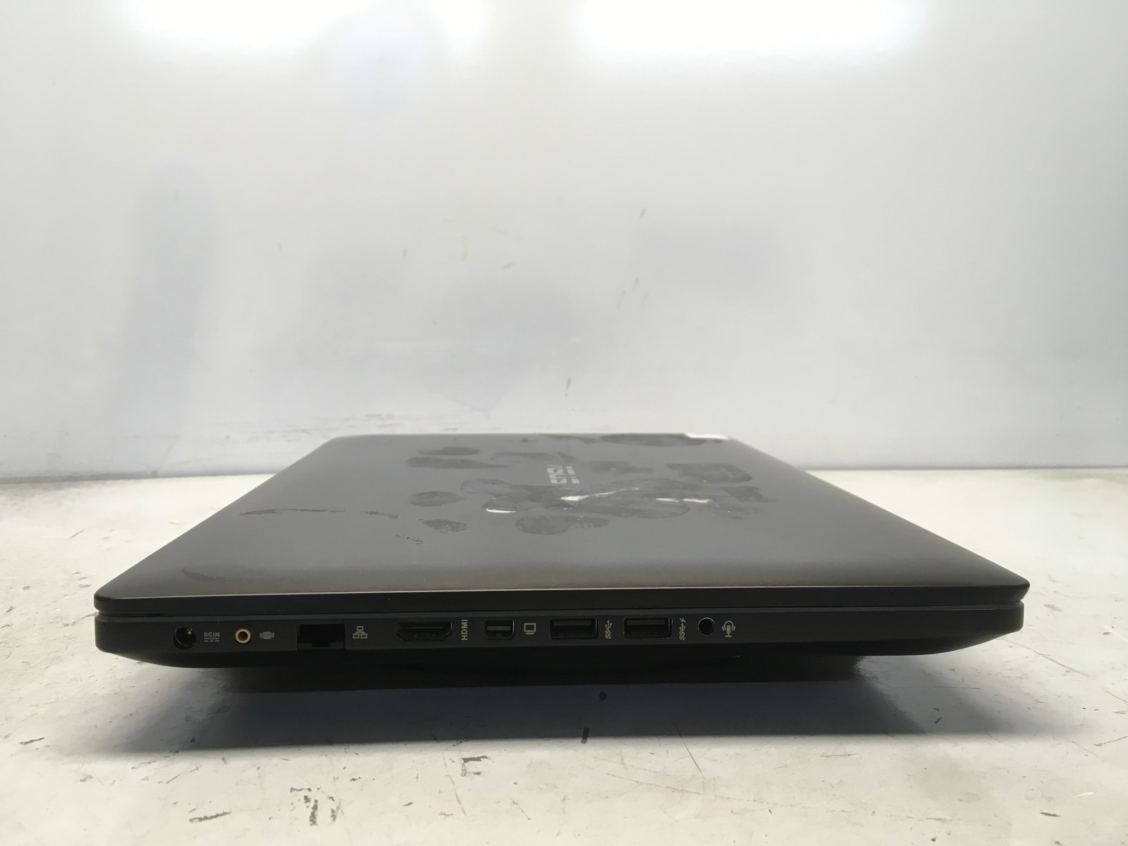 Asus Q550LF-BSI7T21 Intel Core i7-4500U 1.8GHz 8 GB NO HDD No Bat GeForce GT745M