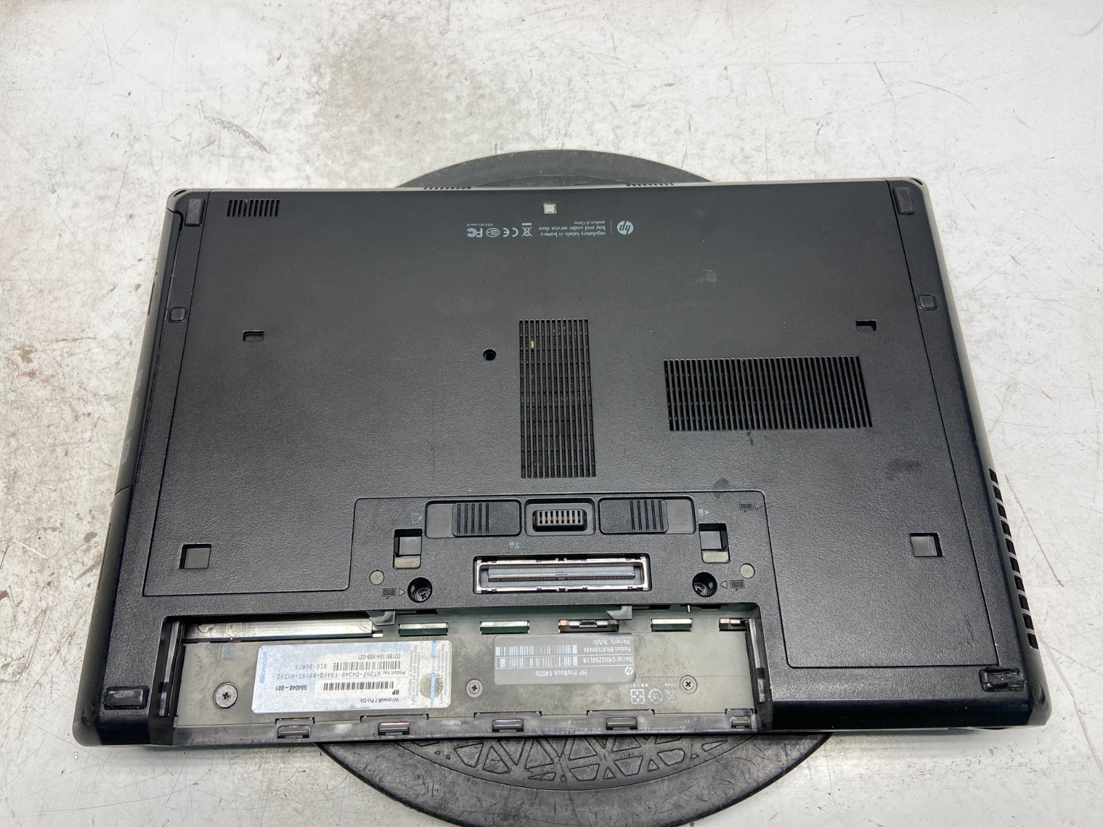 HP ProBook 6465B AMD A4-3330MX 2200MHz 4 GB NO HDD