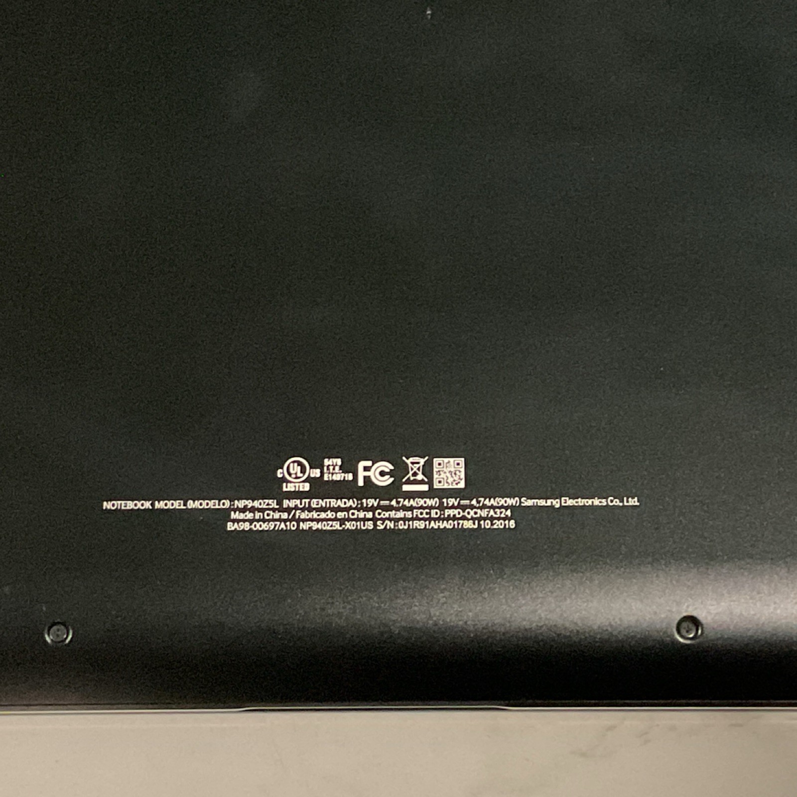 Samsung NP940Z5L Notebook 15.6″ Intel i7 8GB 256GB SSD GTX 950M Black w/ Charger
