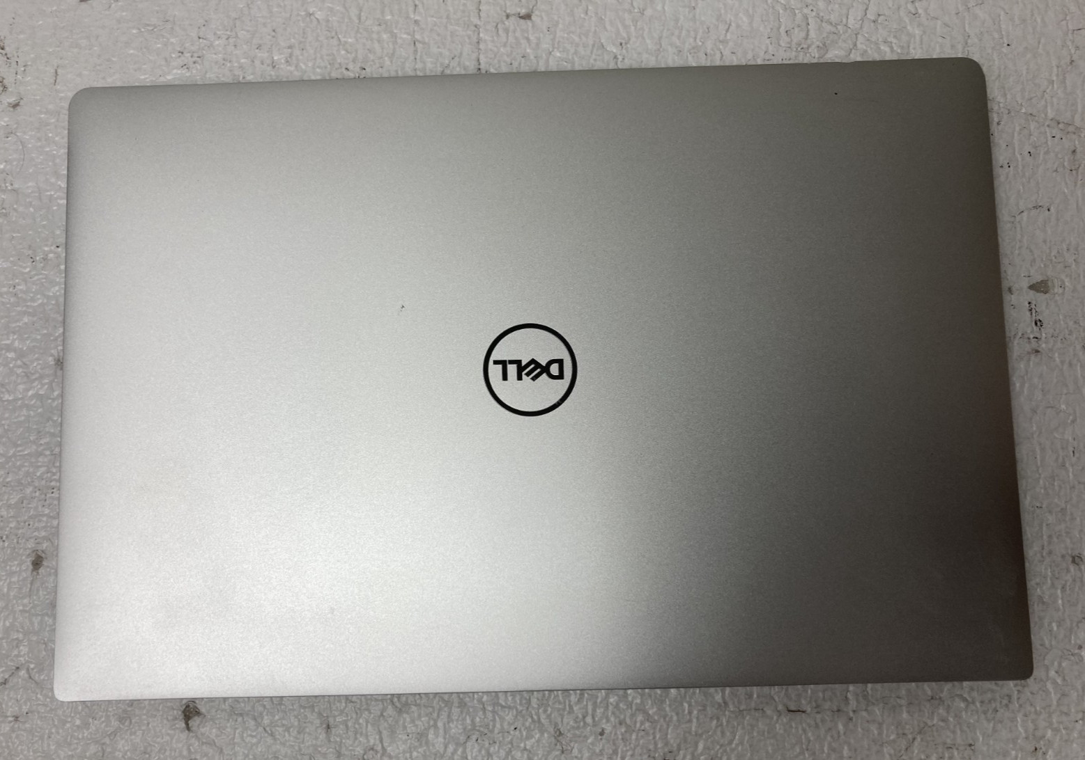 Dell XPS 13 9370 13.3″Core Intel i5-8250U @1.60GHz 8GB RAM 256GB SSD Win11Pro