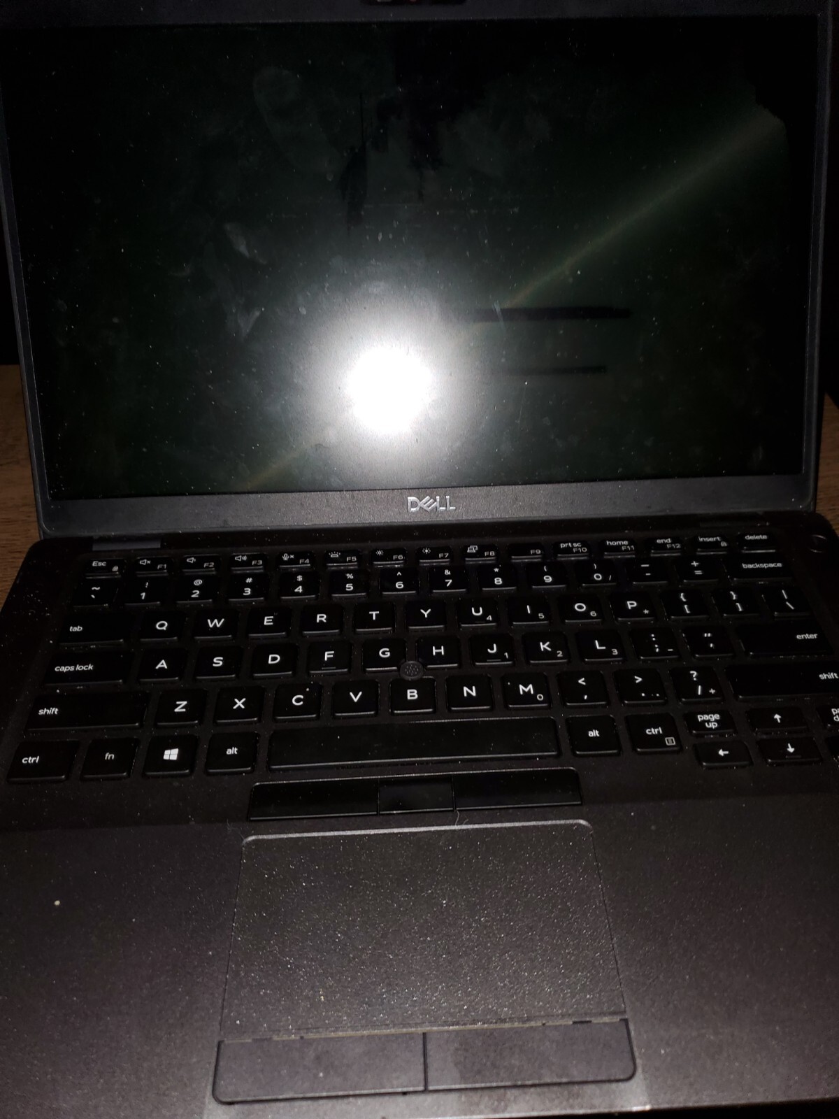 Dell Latitude E5400 14″ (256GB SSD, Intel Core i5-8265U, 1.60GHz, 8GB) Laptop