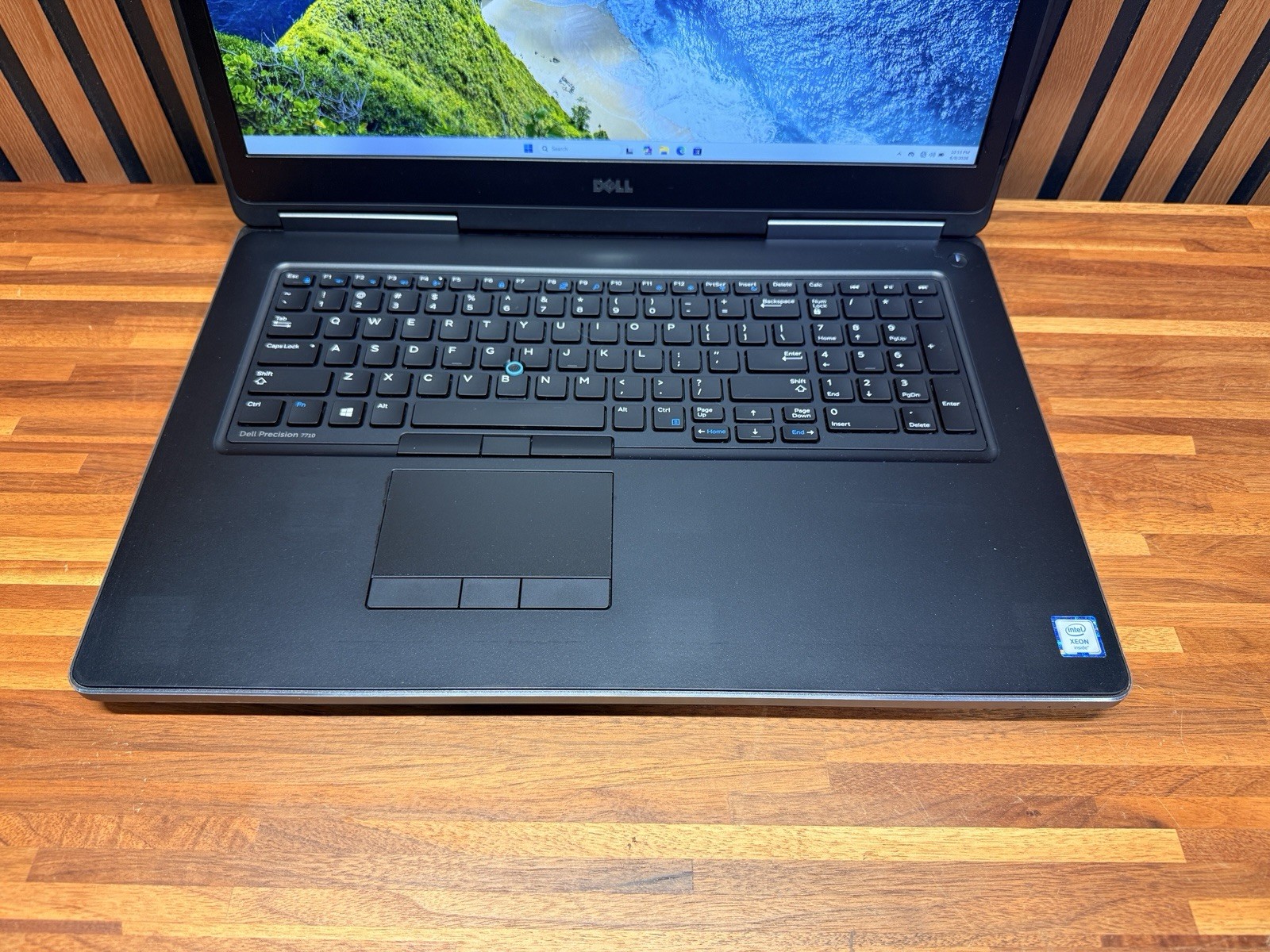 Dell Precision 7710 17.3” Xeon E3-1535M v5 32GB 512GB M4000M W11 Pro