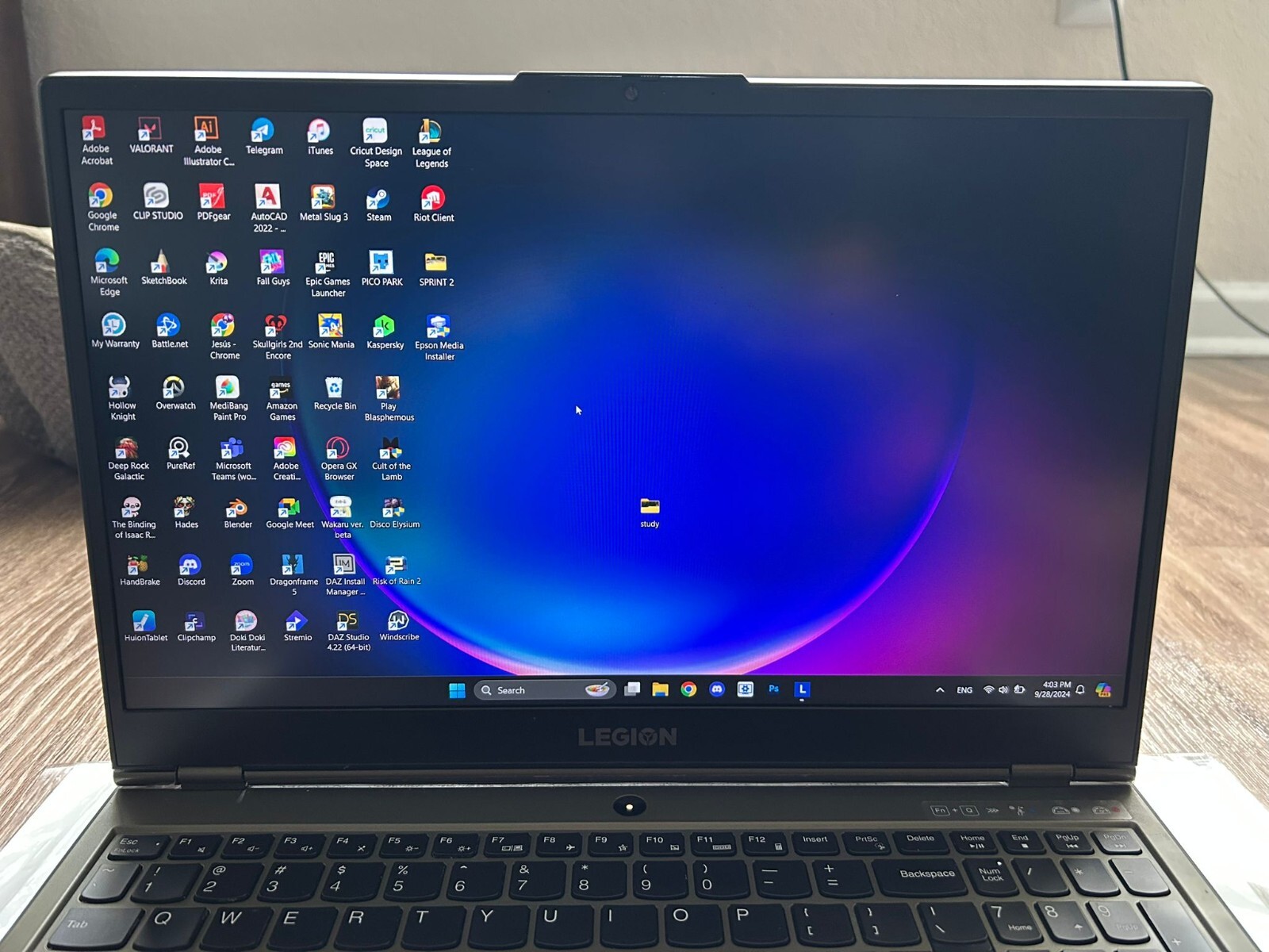 Lenovo Legion 5 15.6″ Laptop | i7-10750H, 16GB, 512GB+1TB, GTX1660Ti, 144Hz, W11