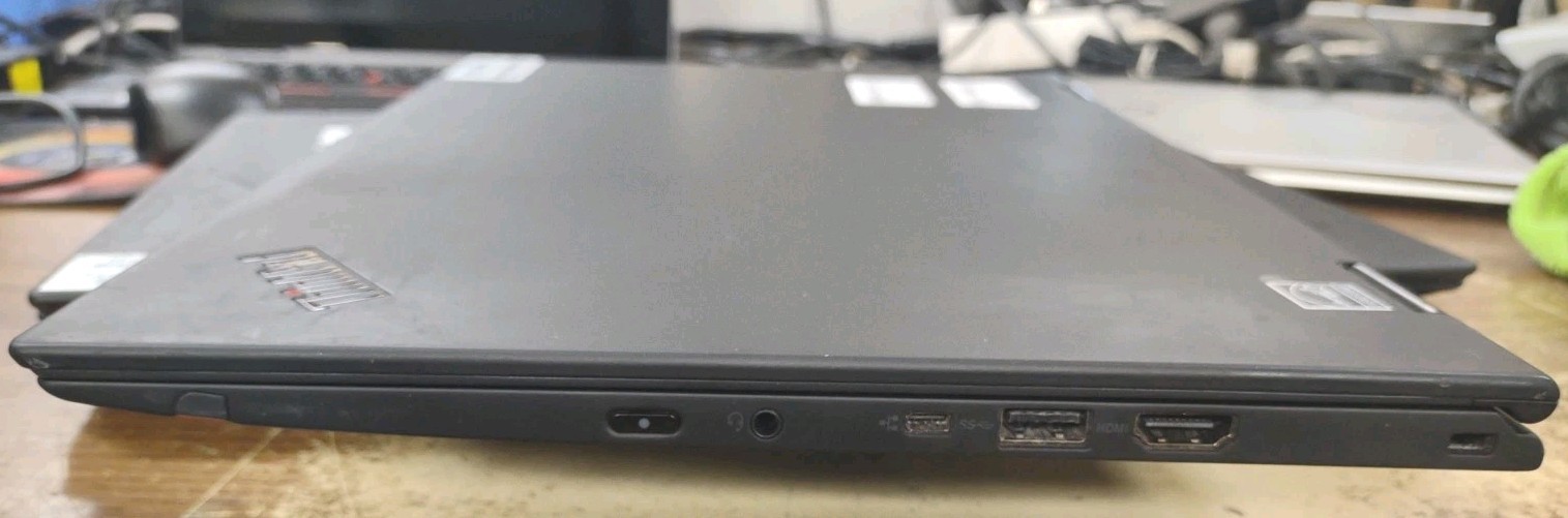 Lenovo ThinkPad x1 yoga 14″ W/ i5-8350U 1.7ghz, 16GB, 256GB, TOUCH, STYLUS.