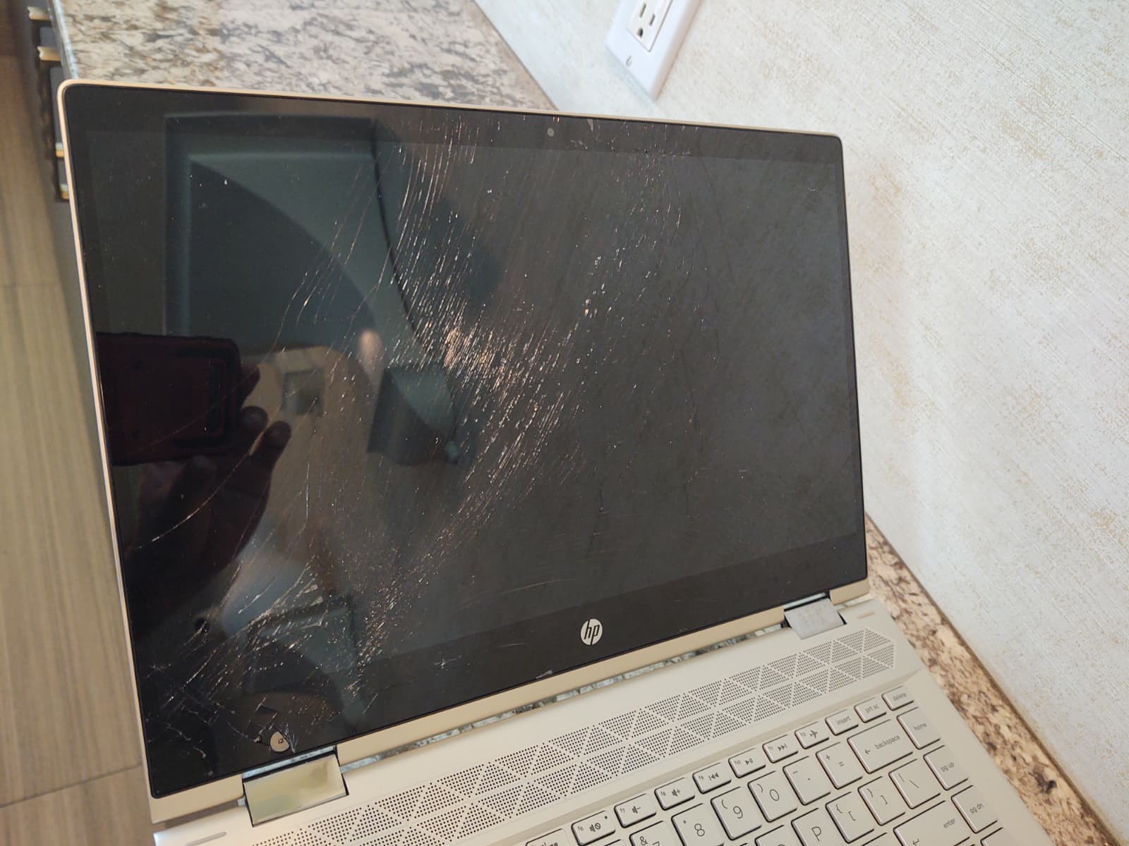 HP Pavilion x360 14m-cd0003dx Intel i5-8250U 2GB RAM Touchscren