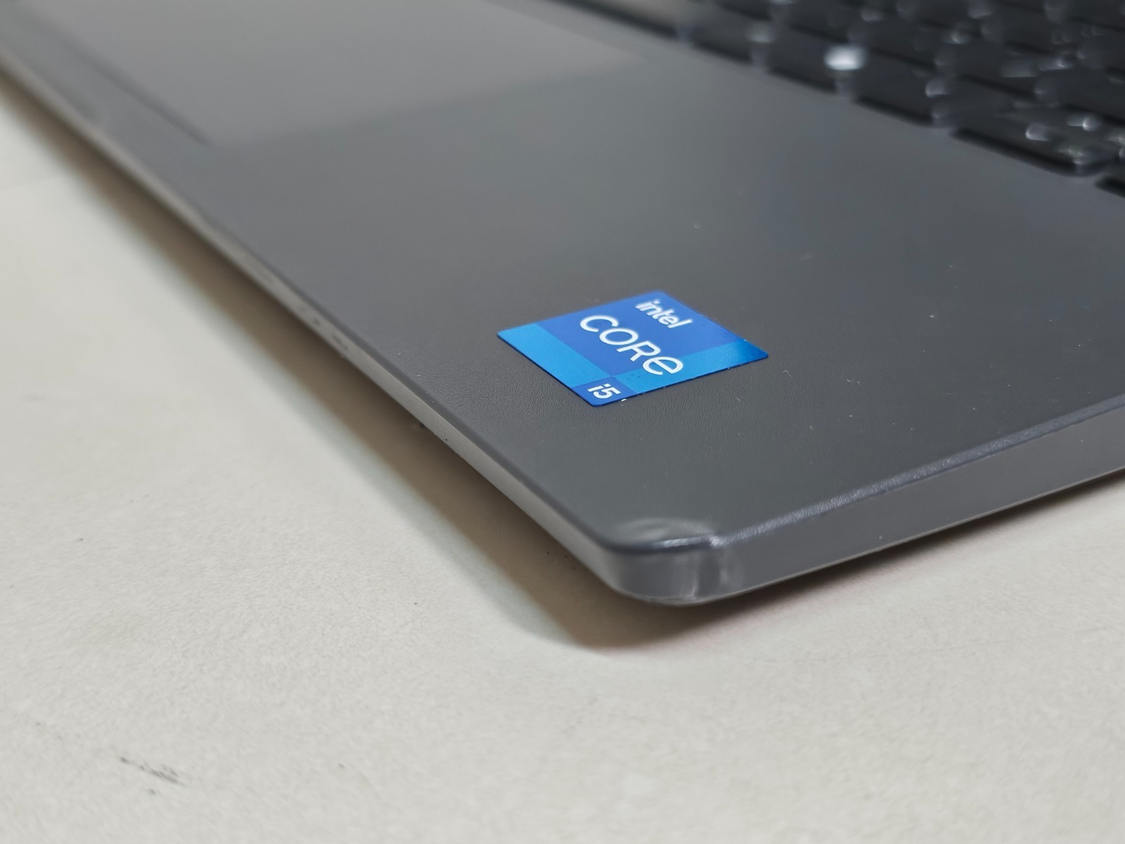 Dell Latitude 3450 Laptop – i5-1335U up to 4.6 GHz 8GB 256GB SSD 14″ – SP1