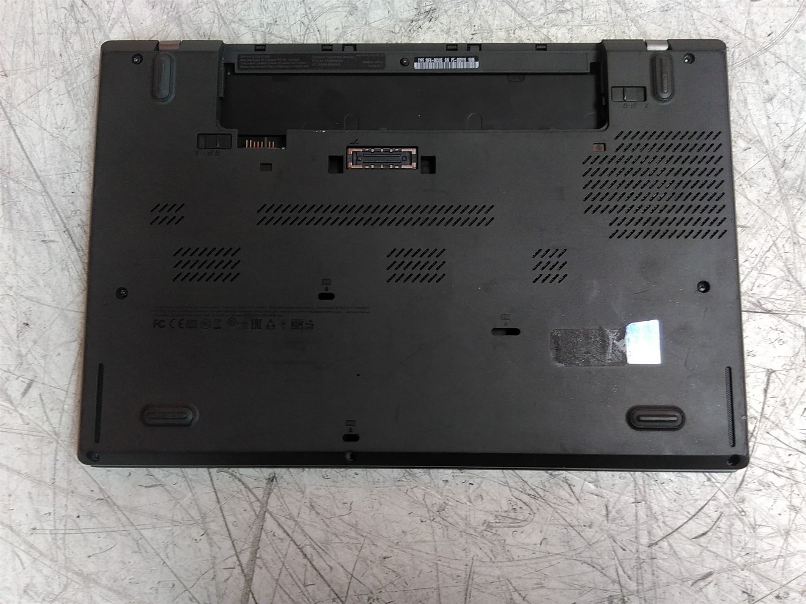 No Power Lenovo ThinkPad T460 14″ Laptop Intel i5 6th Gen 0RAM 0HDD No PSU