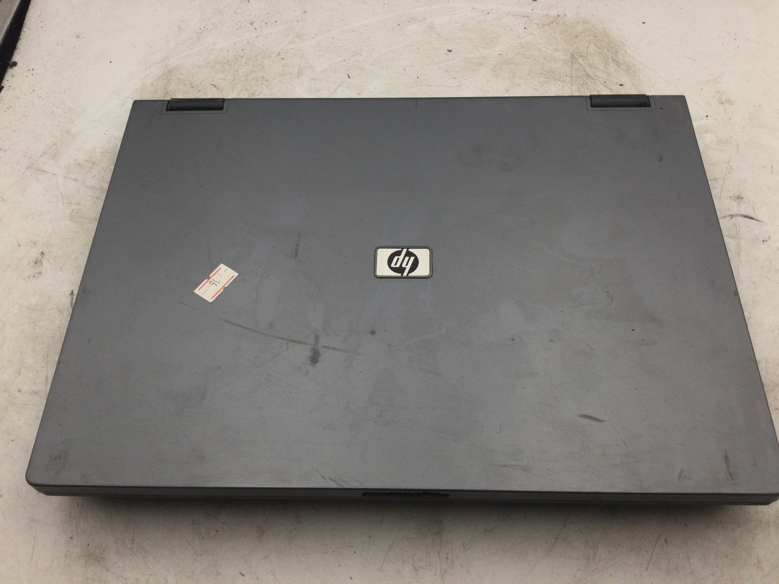 HP COMPAQ 6910P – BOOTS TO BIOS – INTEL CORE 2 DUO – NO RAM – READ DESCRIP – BB