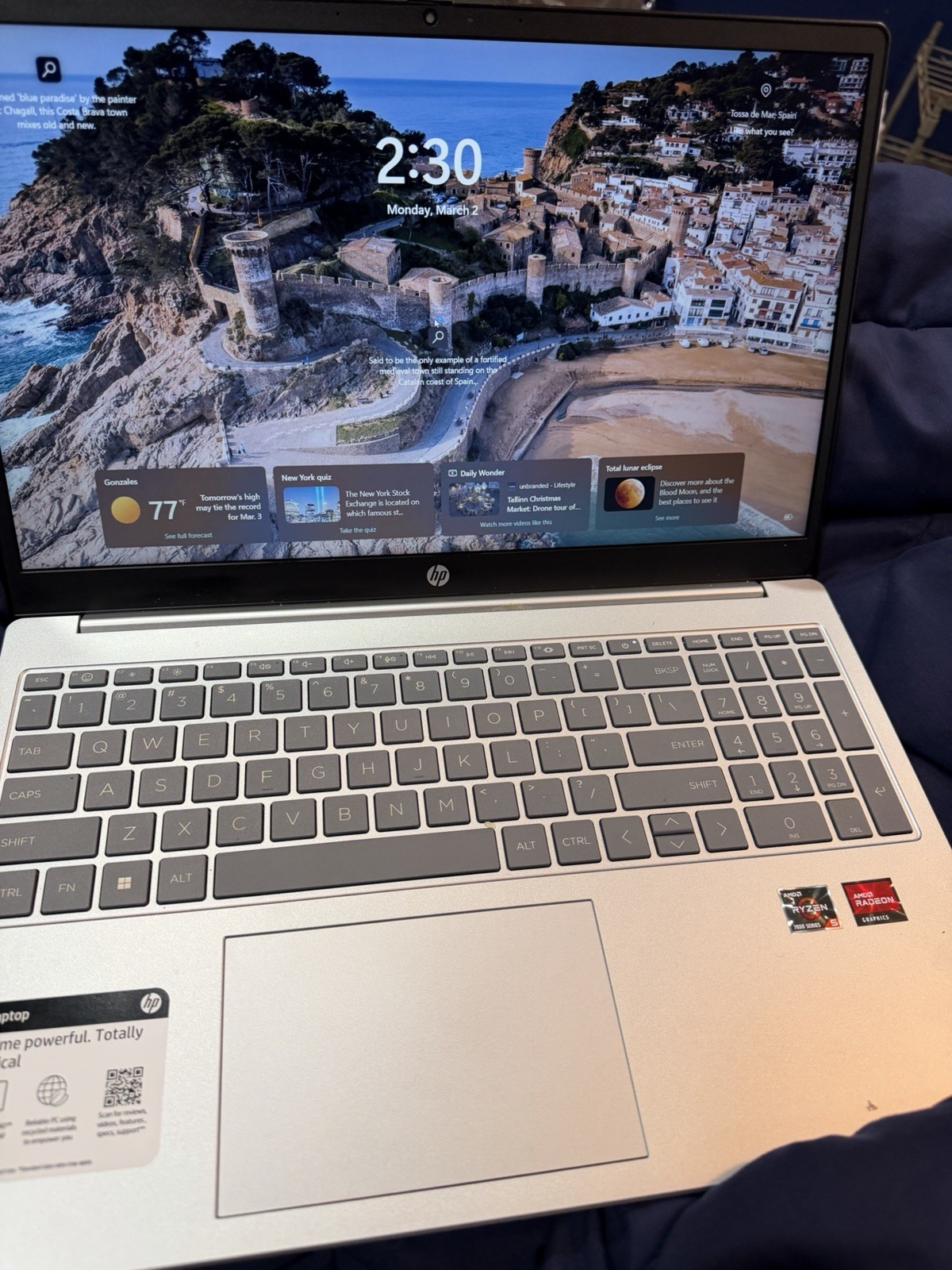 HP 14″ HD Windows 11 Laptop AMD Athlon 7120 4GB RAM 128GB SSD Moonlight Blue