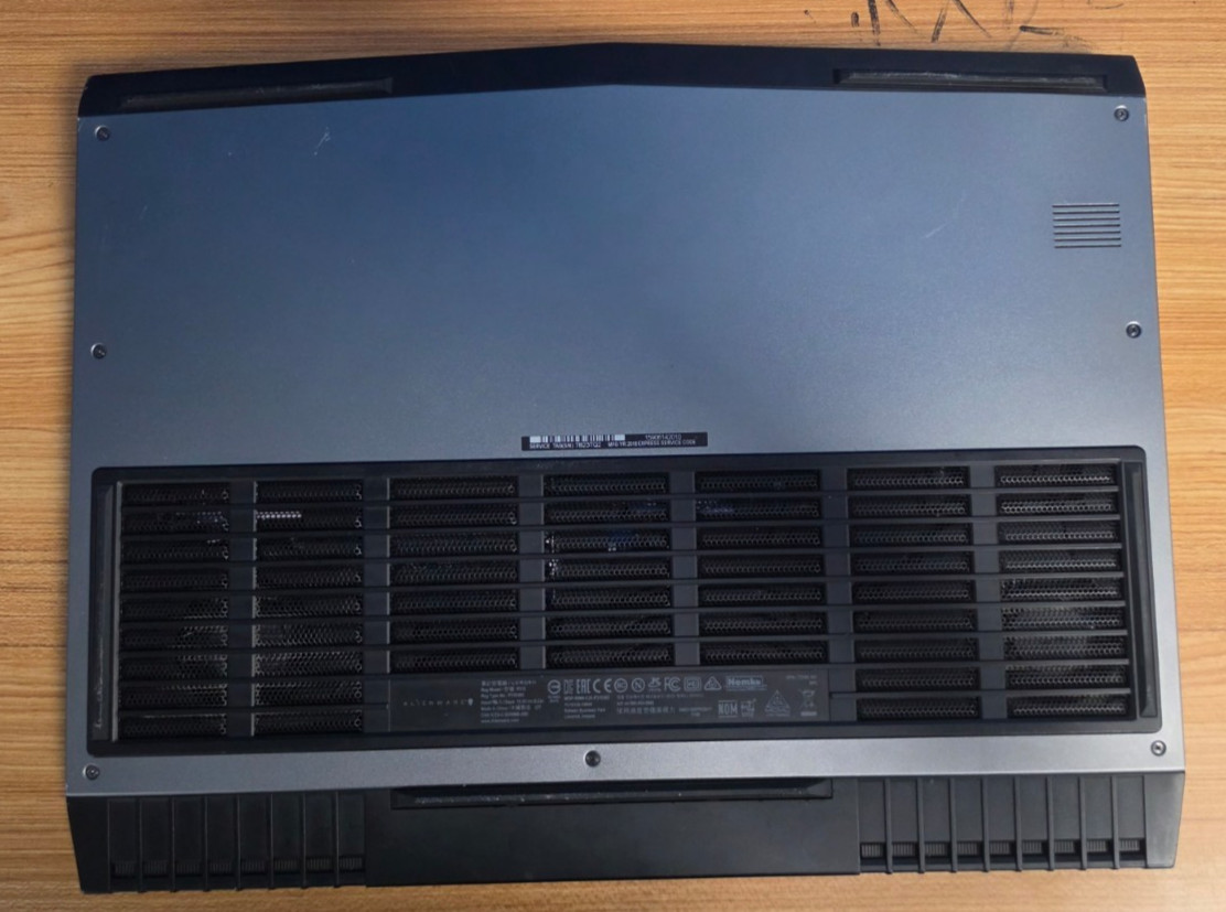 Dell Alienware Laptop P31E 8GB Ram I7 8th gen Nvidia GTX 1060 256GB SSD PARTS