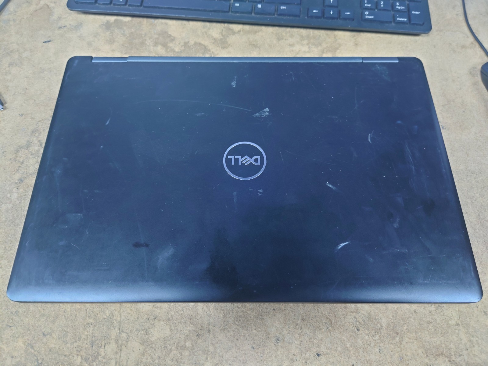 Dell Latitude 5590 15.6″ HD i5-8350U 8GB RAM No OS/SSD