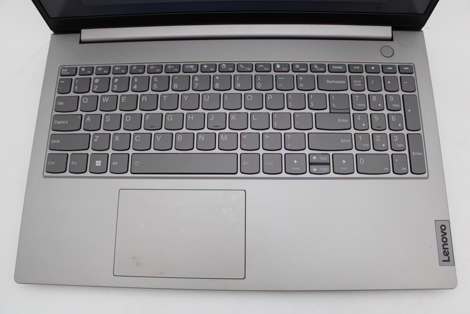Lenovo ThinkBook 15 G4 IAP 15.5″ i5-1235U, 256GB NVMe, 16GB RAM