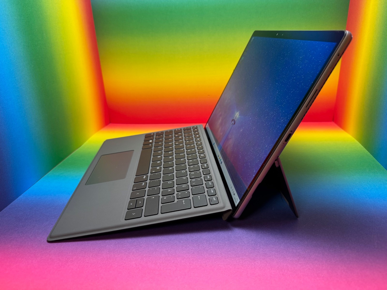 Dell Latitude 7320 2-in-1 LTE eSIM i5-1140G7 8GB 256GB 13″ De Win11Pro FID ST