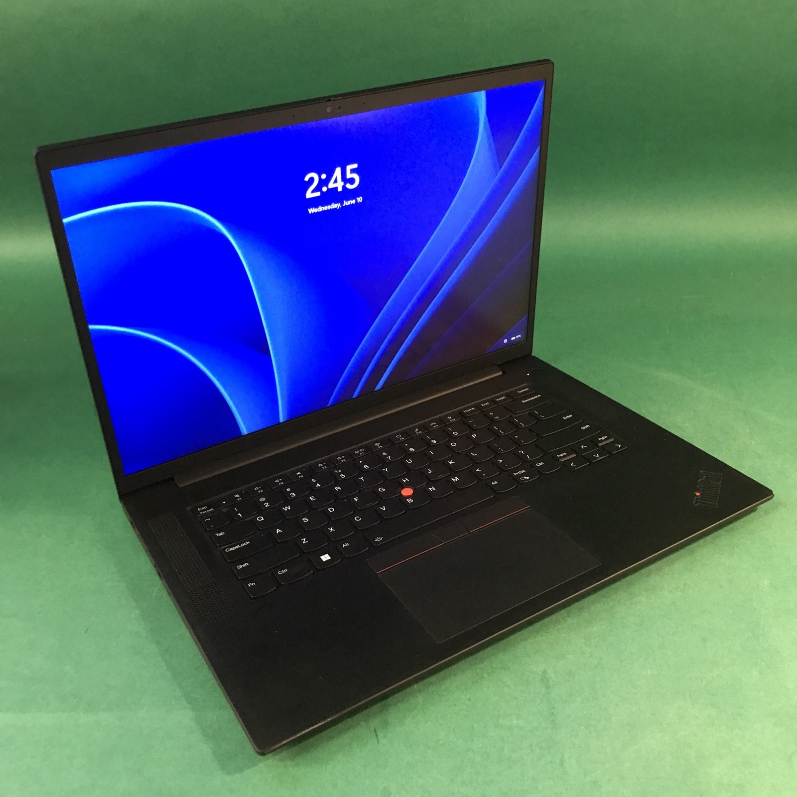 Lenovo ThinkPad P1 Gen 5 Intel i9-12900H 8GB RAM 1TB NVME Nvidia RTX A2000 W11P