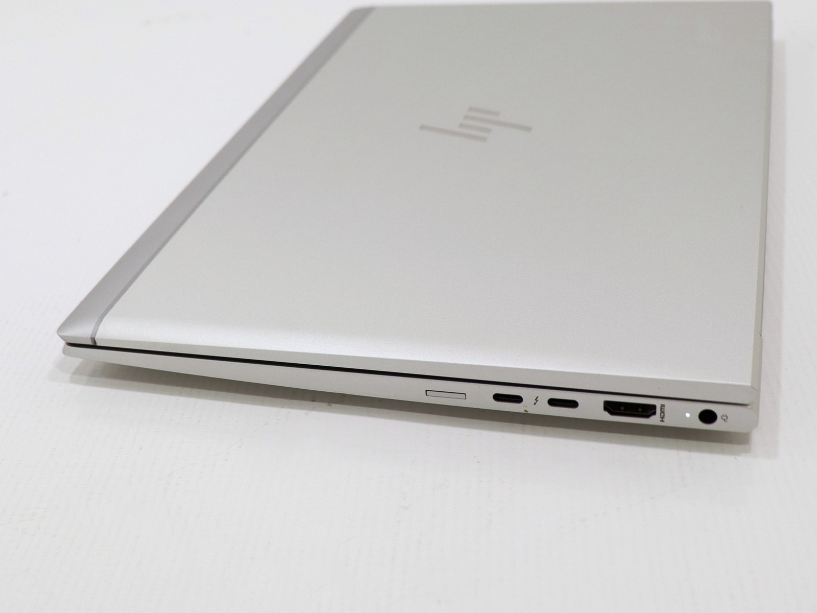 HP EliteBook 840 G8 14″ 17-1165G7 16GB 512GB NVMe Win 11 Pro (Silver) – Read