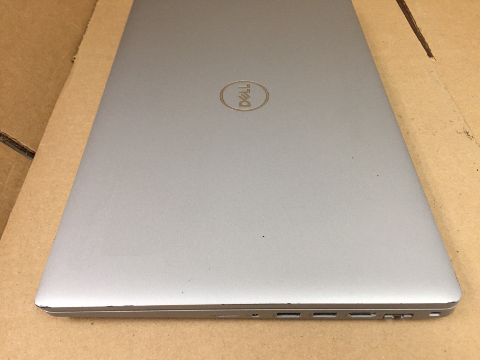 Dell Precision 3560 15.6″ FHD Laptop i5-1135G7 8GB RAM 256GB SSD Backlit w/ AC