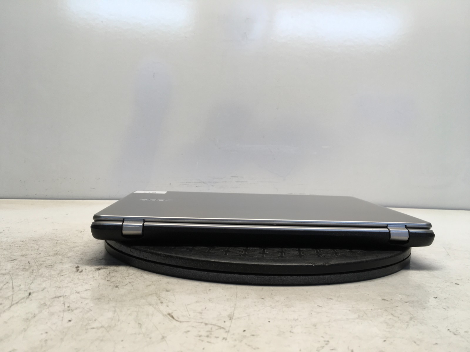 Acer Aspire V5-132P-2446 Intel Celeron 1019Y 1GHz 4 GB NO HDD BIOS LOCKED