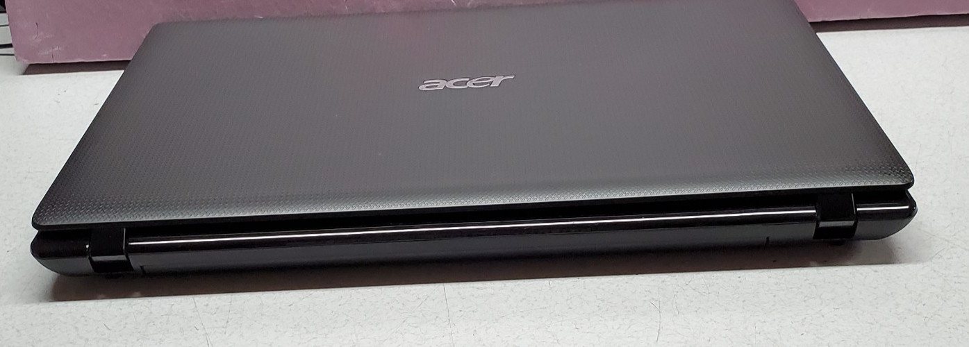 Acer Aspire 5750Z-4835 /Pentium B940 2.0GHz/8G Ram/250G SSD/Win7H