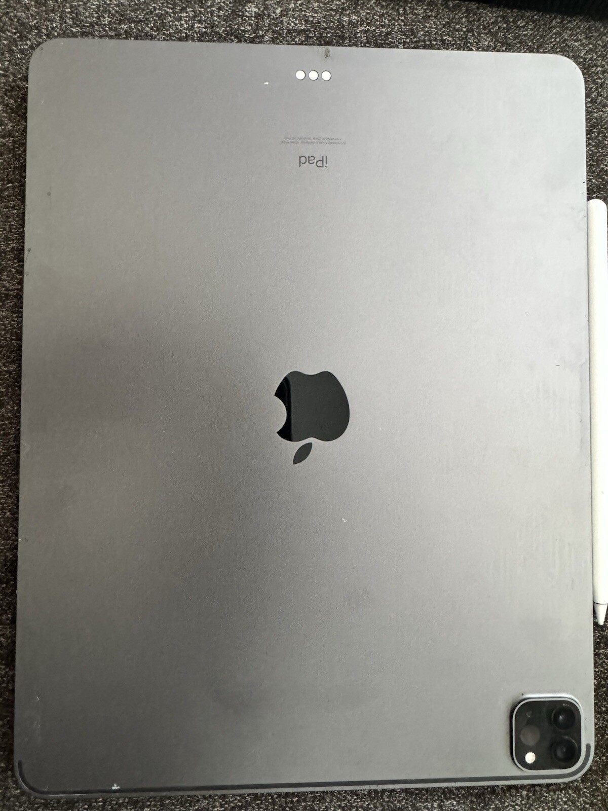 12.9-inch iPad Pro Wi-Fi 512GB – Space Gray With TIK TOK APP INSTALLED