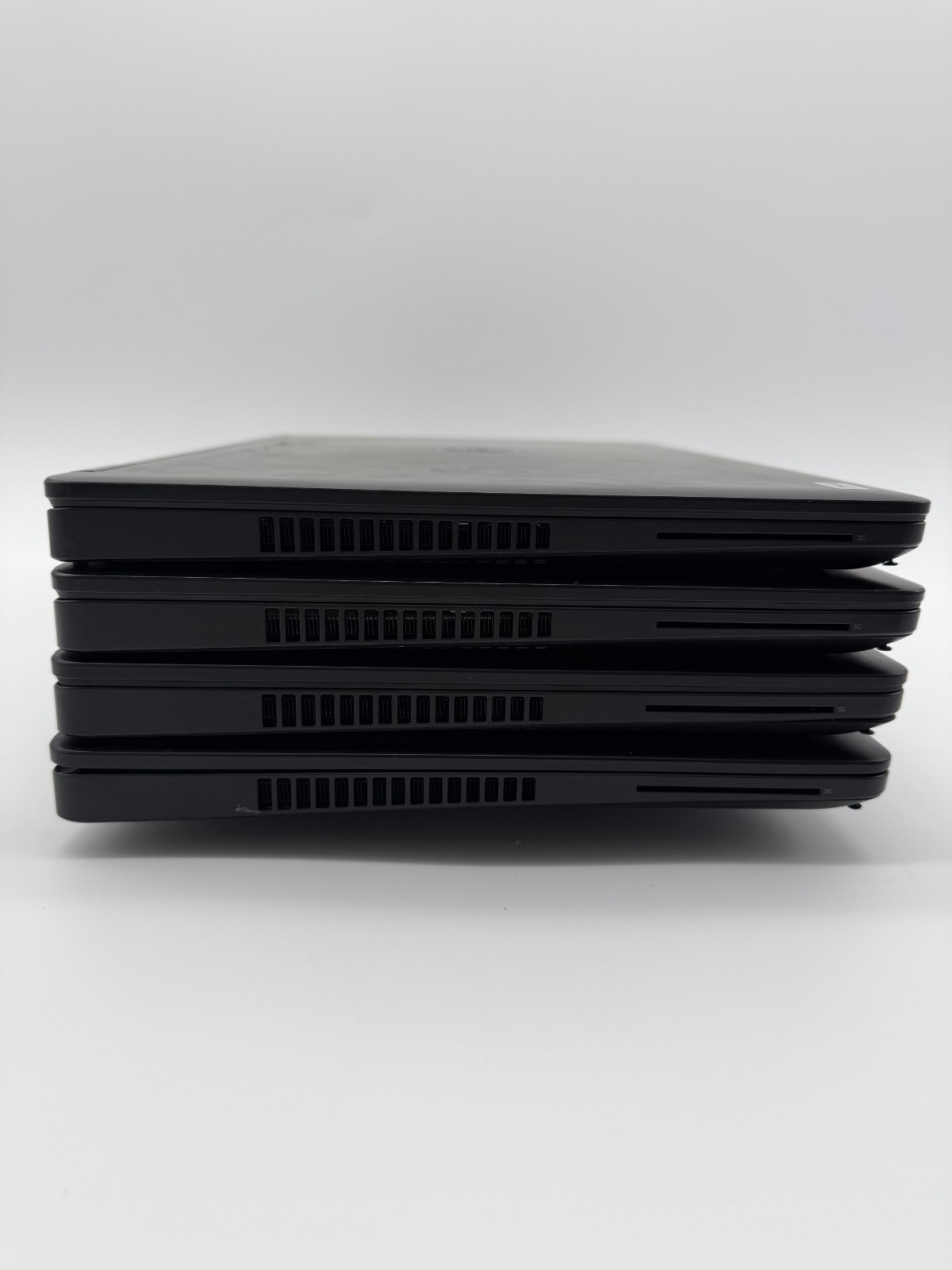 Dell Latitude E5570 Laptop Intel i5-6300U NO RAM/OS/SSD READ (LOT OF 4)