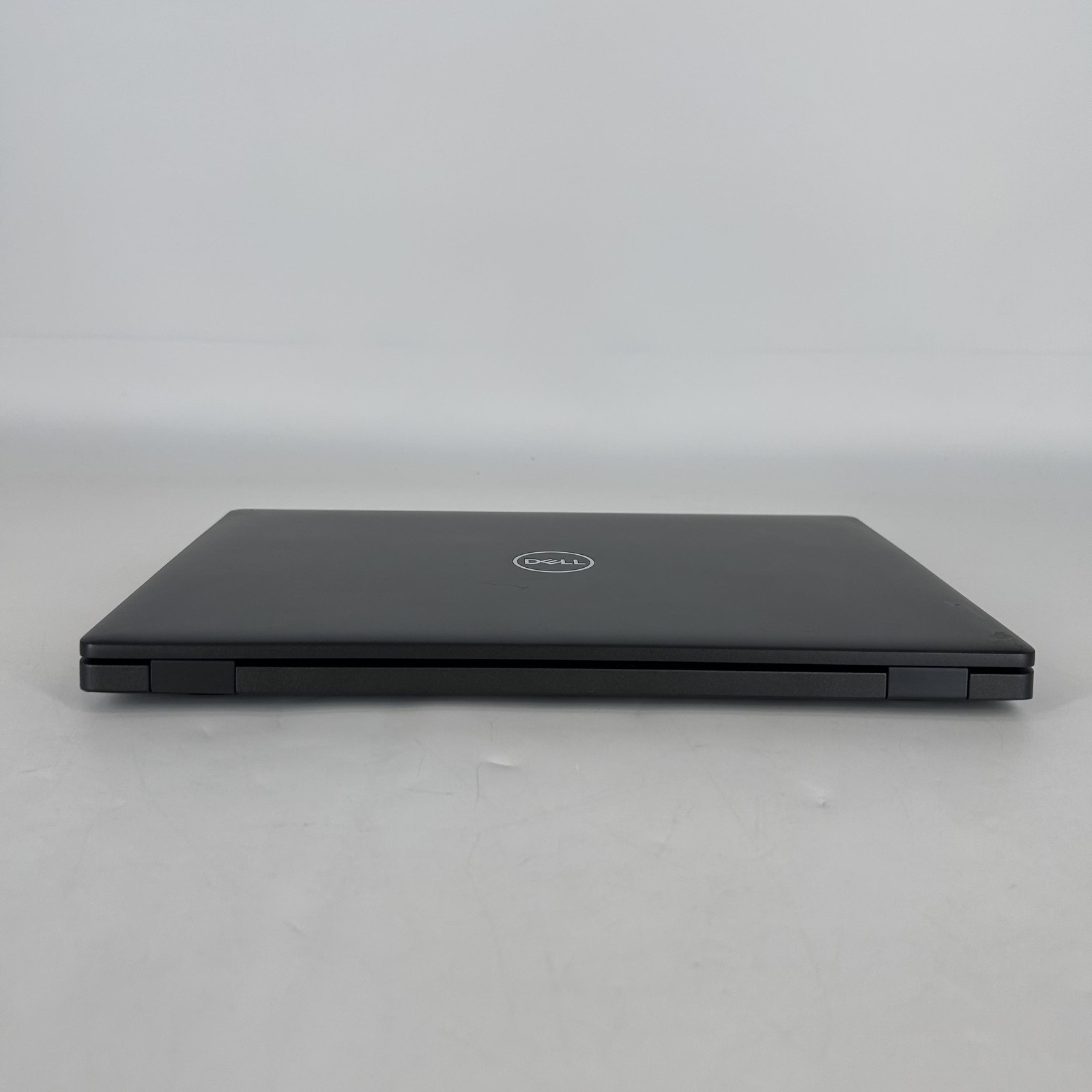 Dell Latitude 5400 14 Black HD i7-8665U 1.90GHz 16GB 500GB HDD Good
