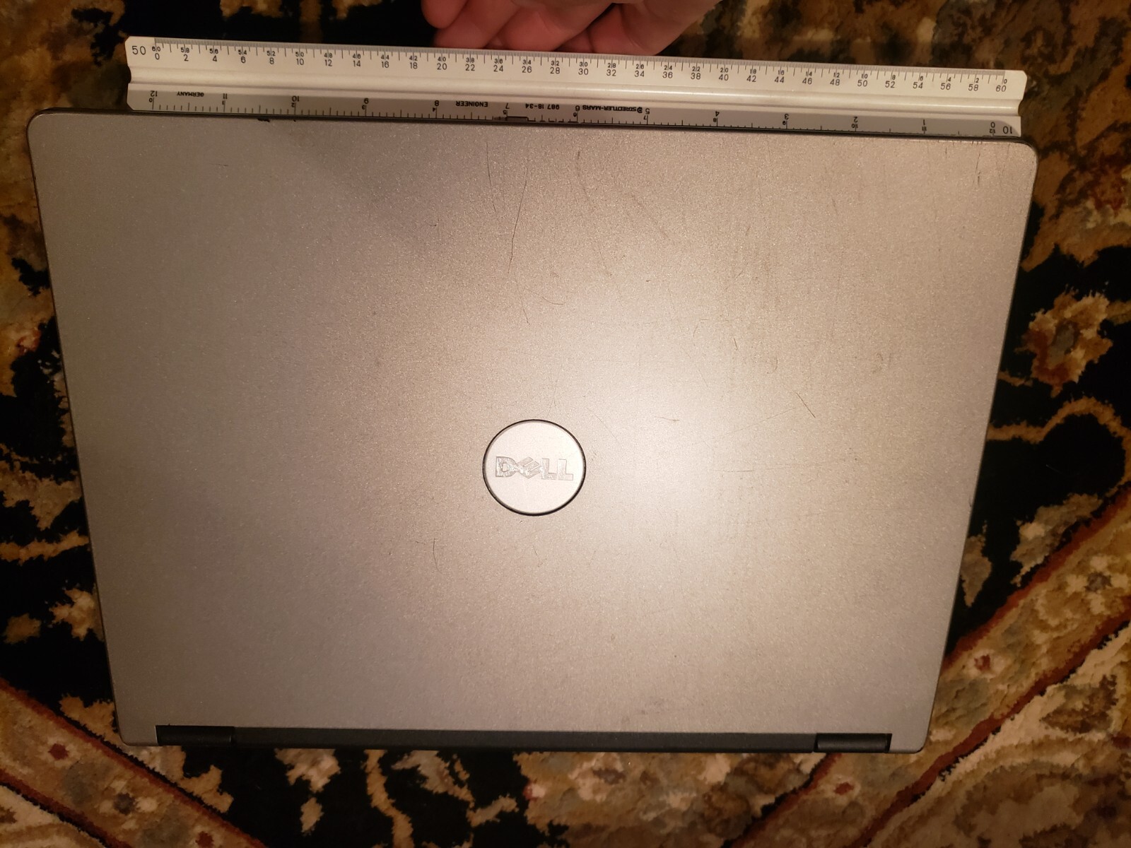 Dell iNSPIRON B120 Laptop with Charger READ DESCRIPTION PLEASE